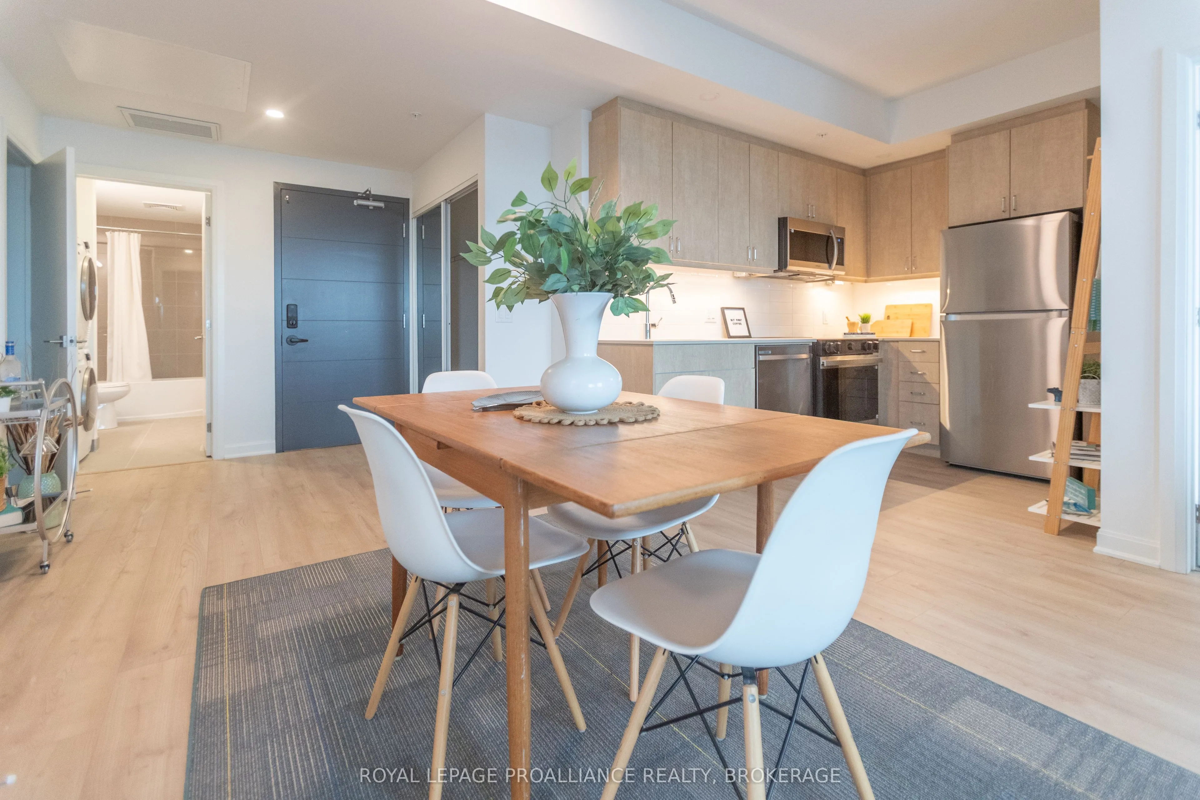 223 Princess Street, #602