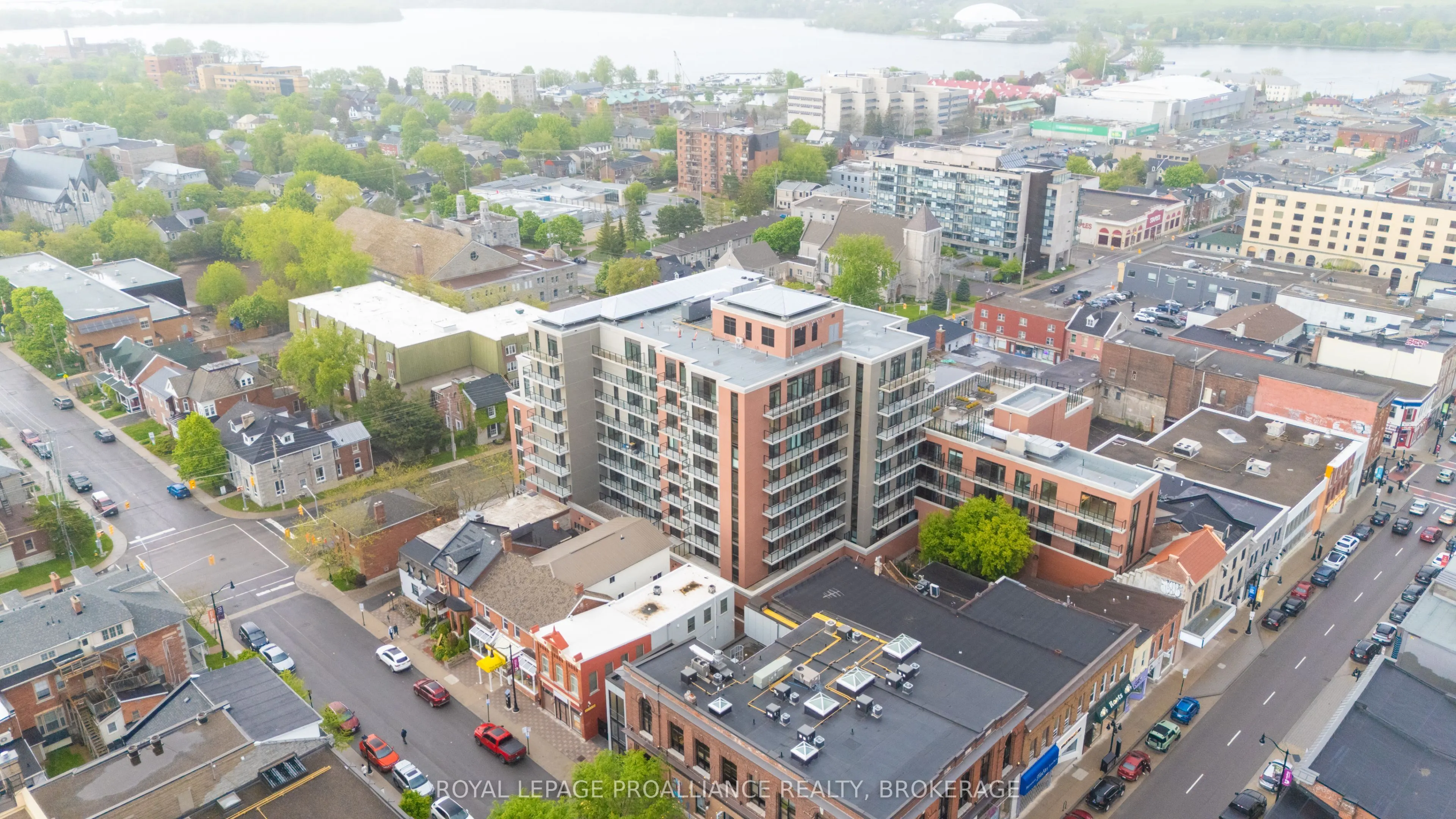 223 Princess Street, #414