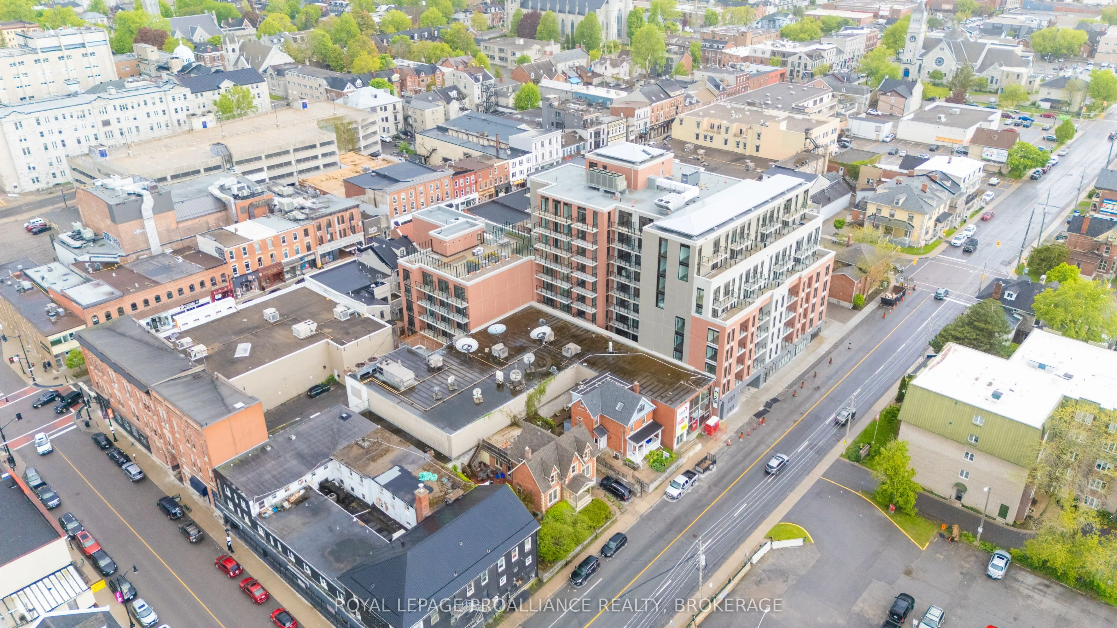 223 Princess Street, #414