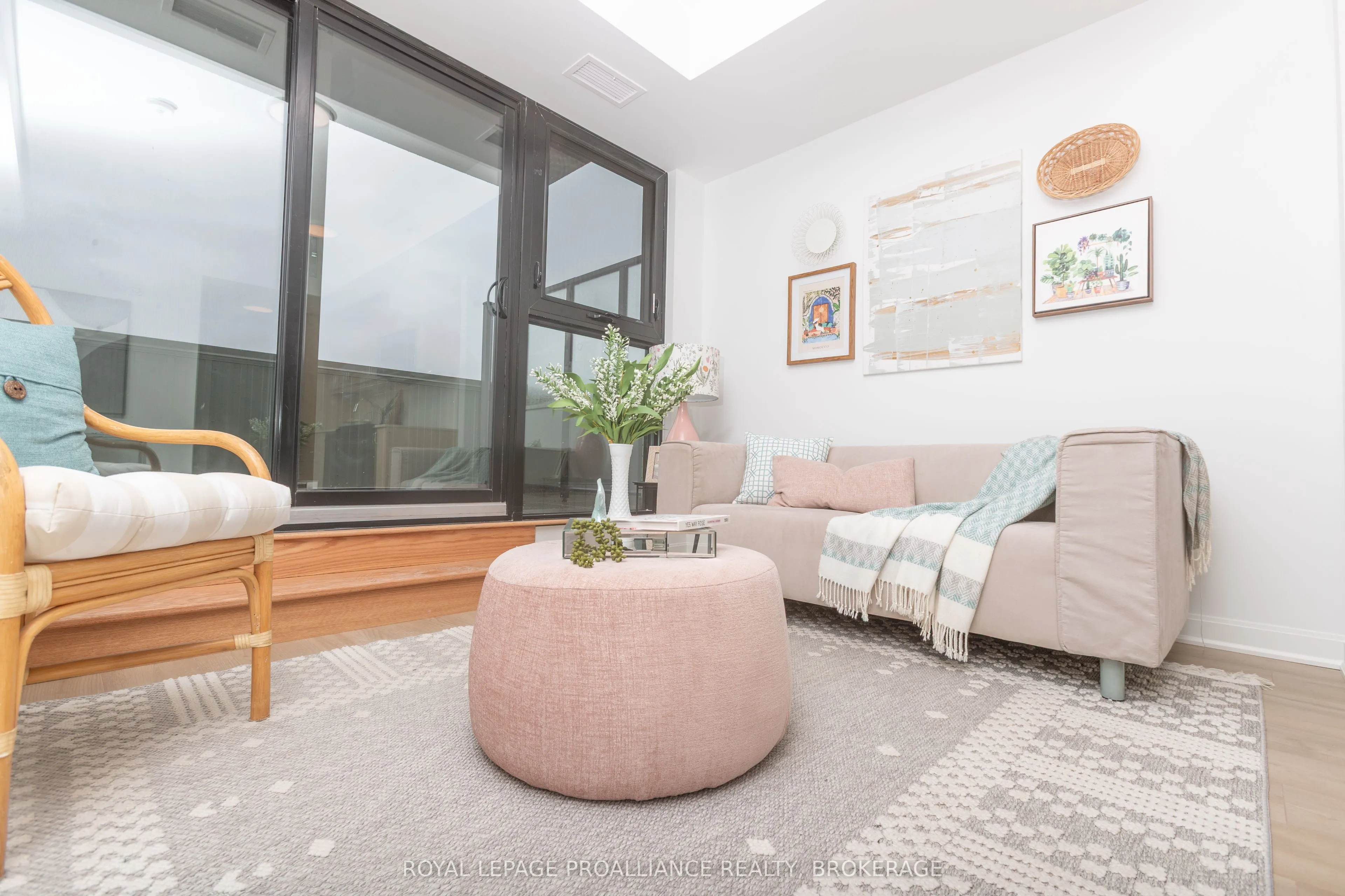 223 Princess Street, #610
