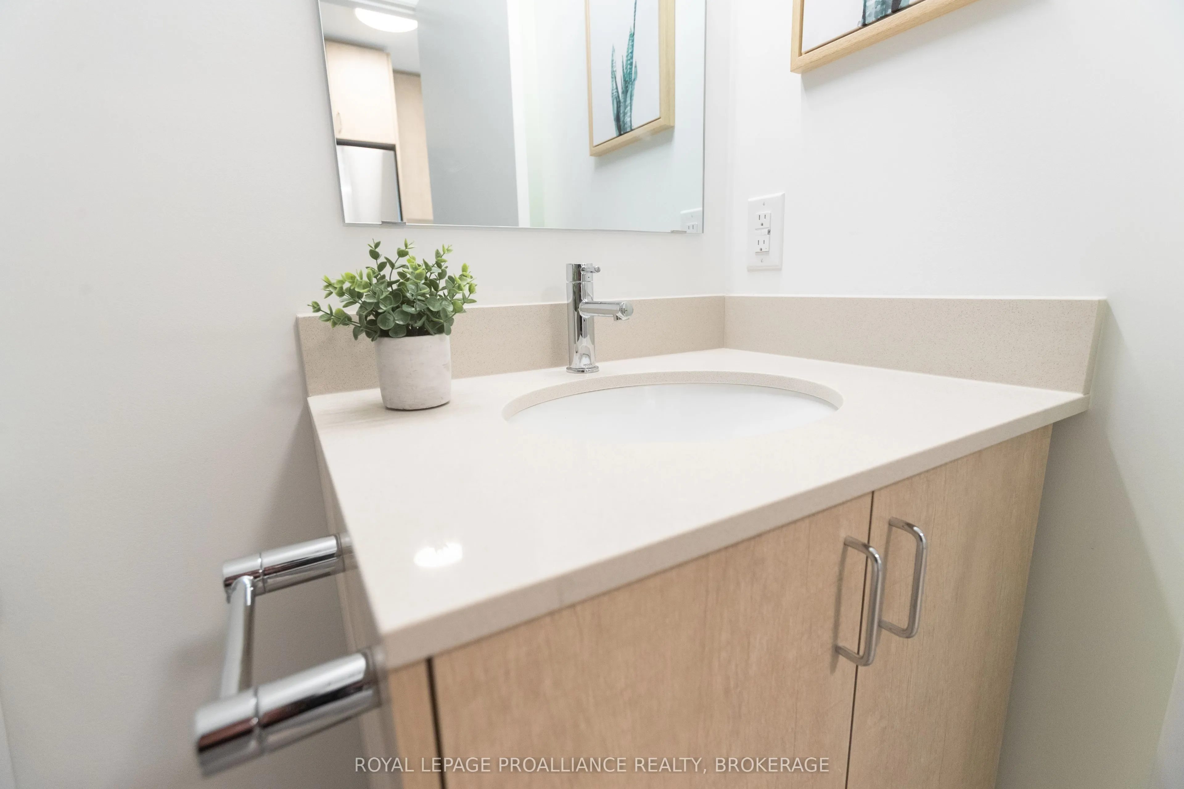 223 Princess Street, #610