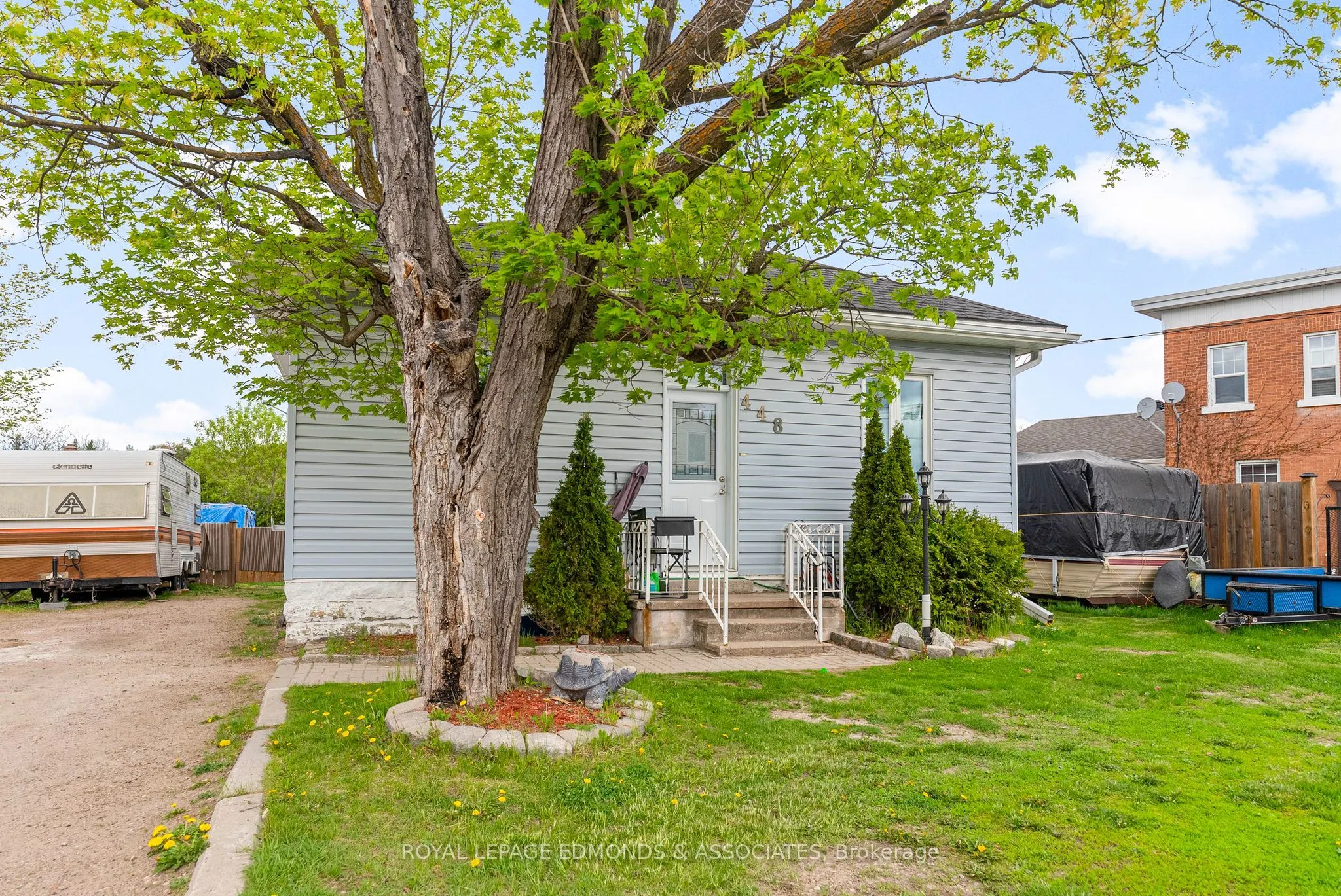 448 Eganville Road