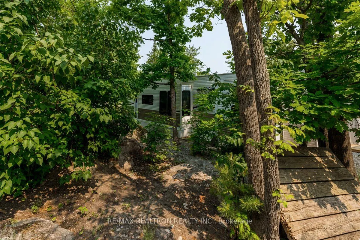 164 Lone Pine Road