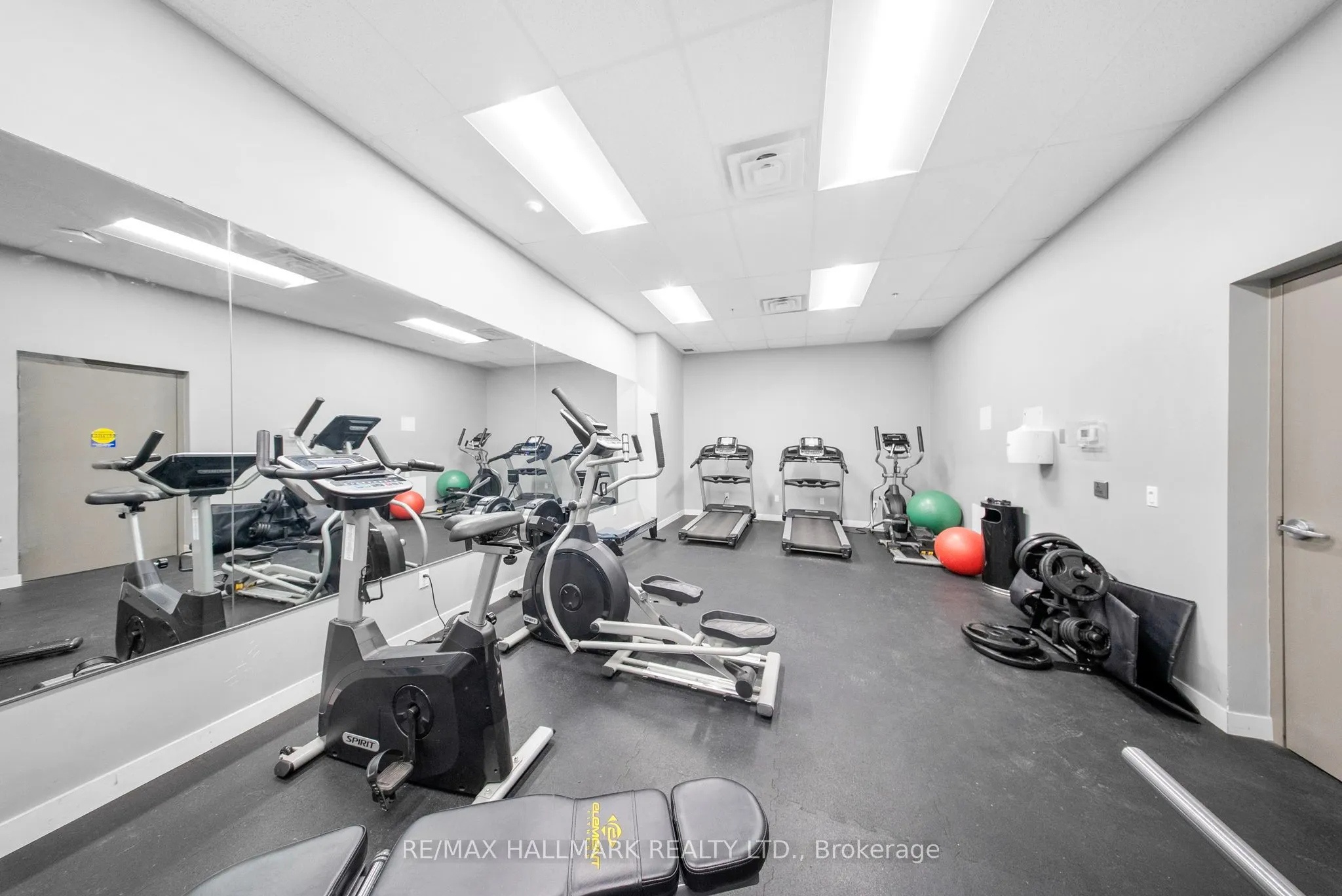 308 Lester Street, #202