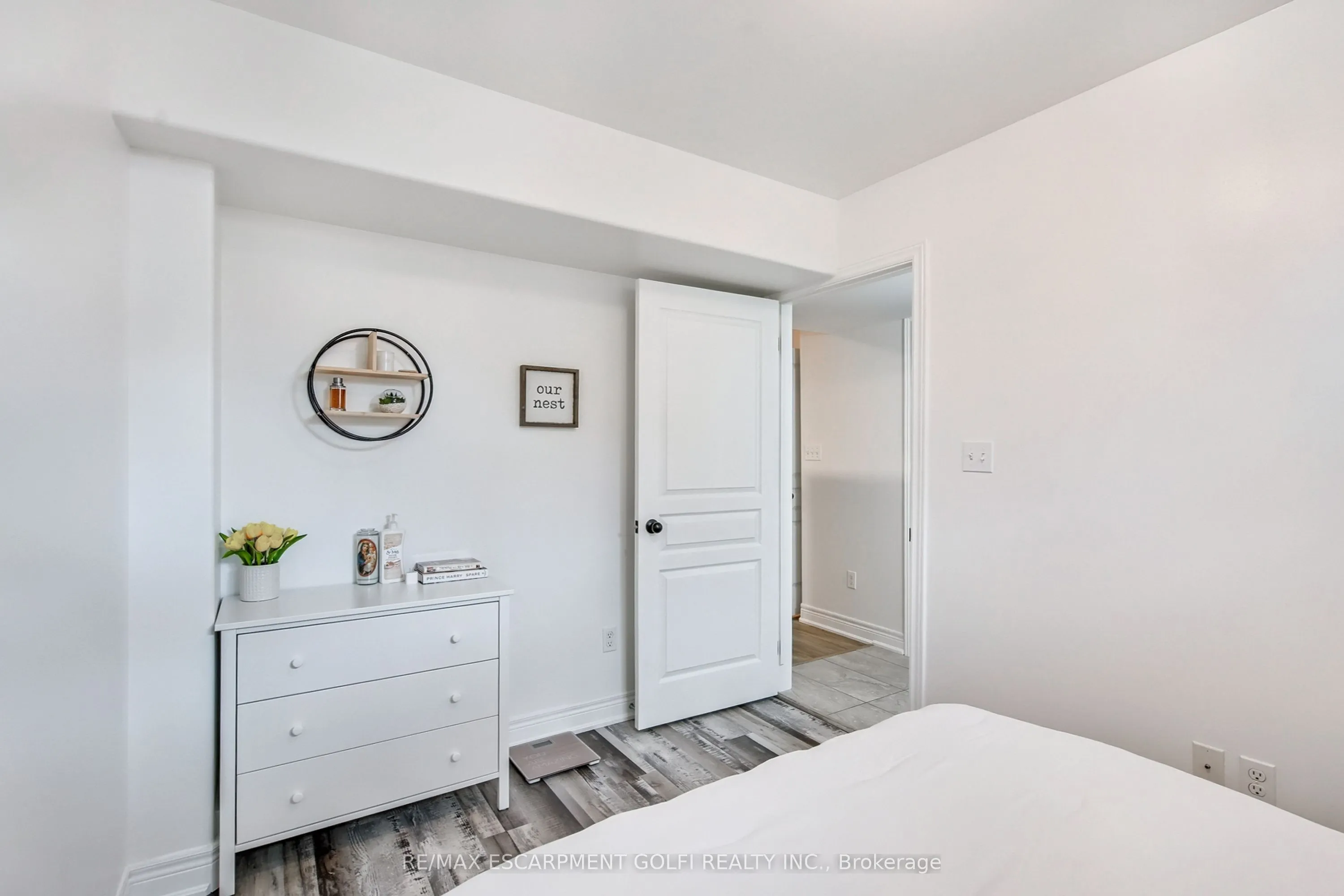 6045 Dunn Street #104