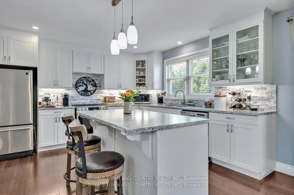 299 Barry Road