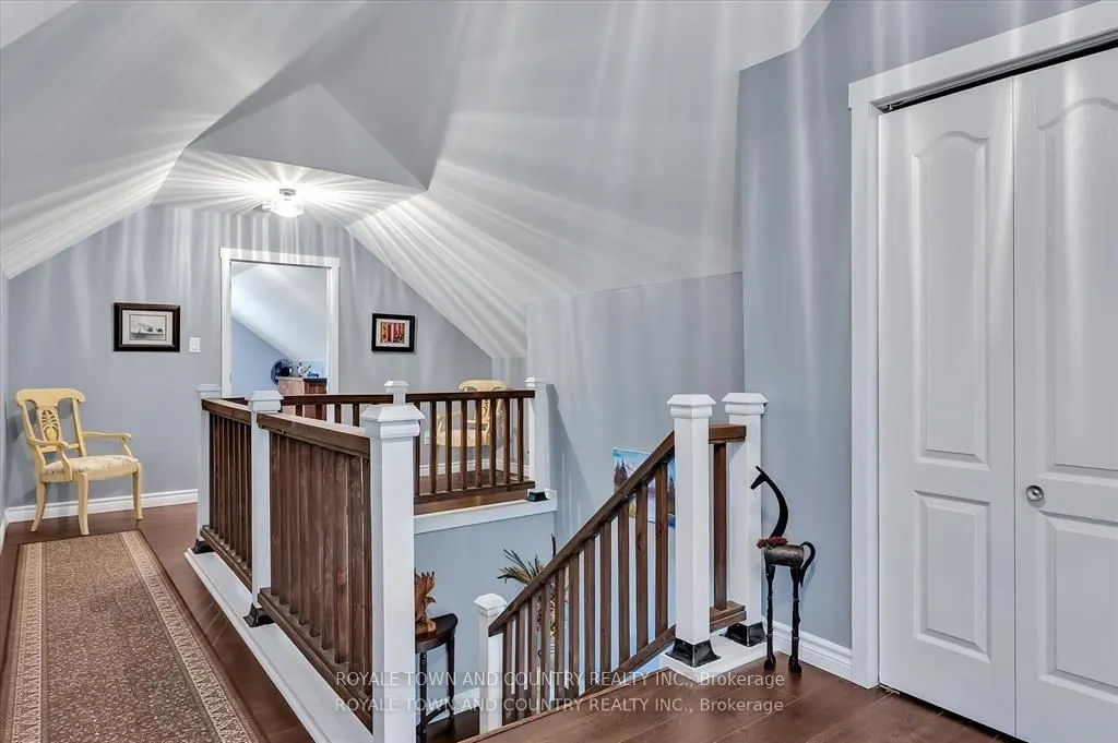 299 Barry Road