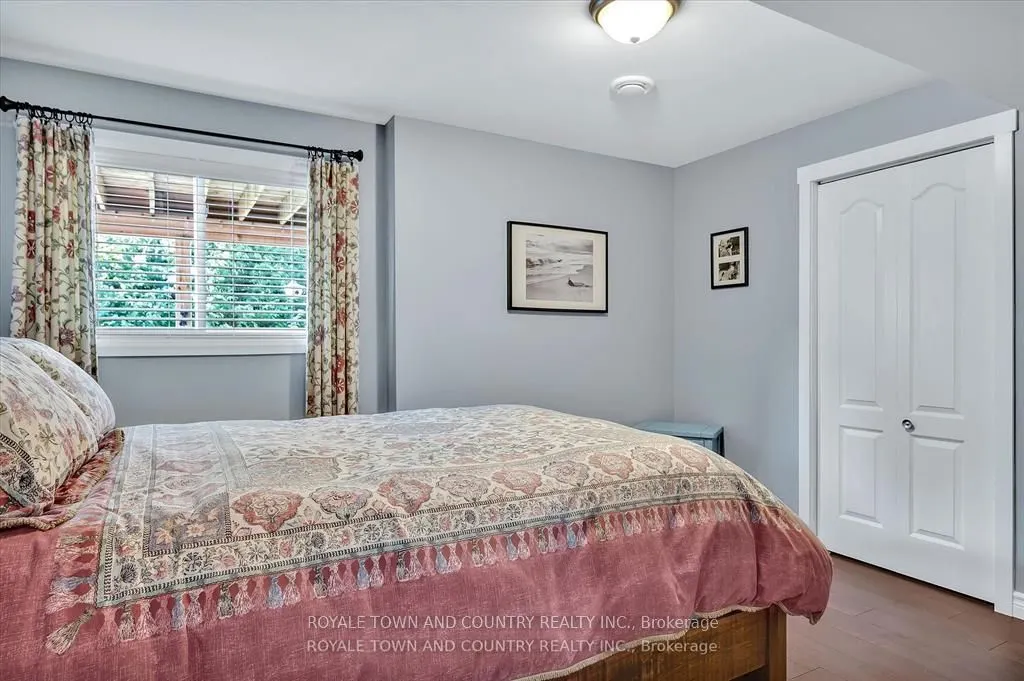 299 Barry Road