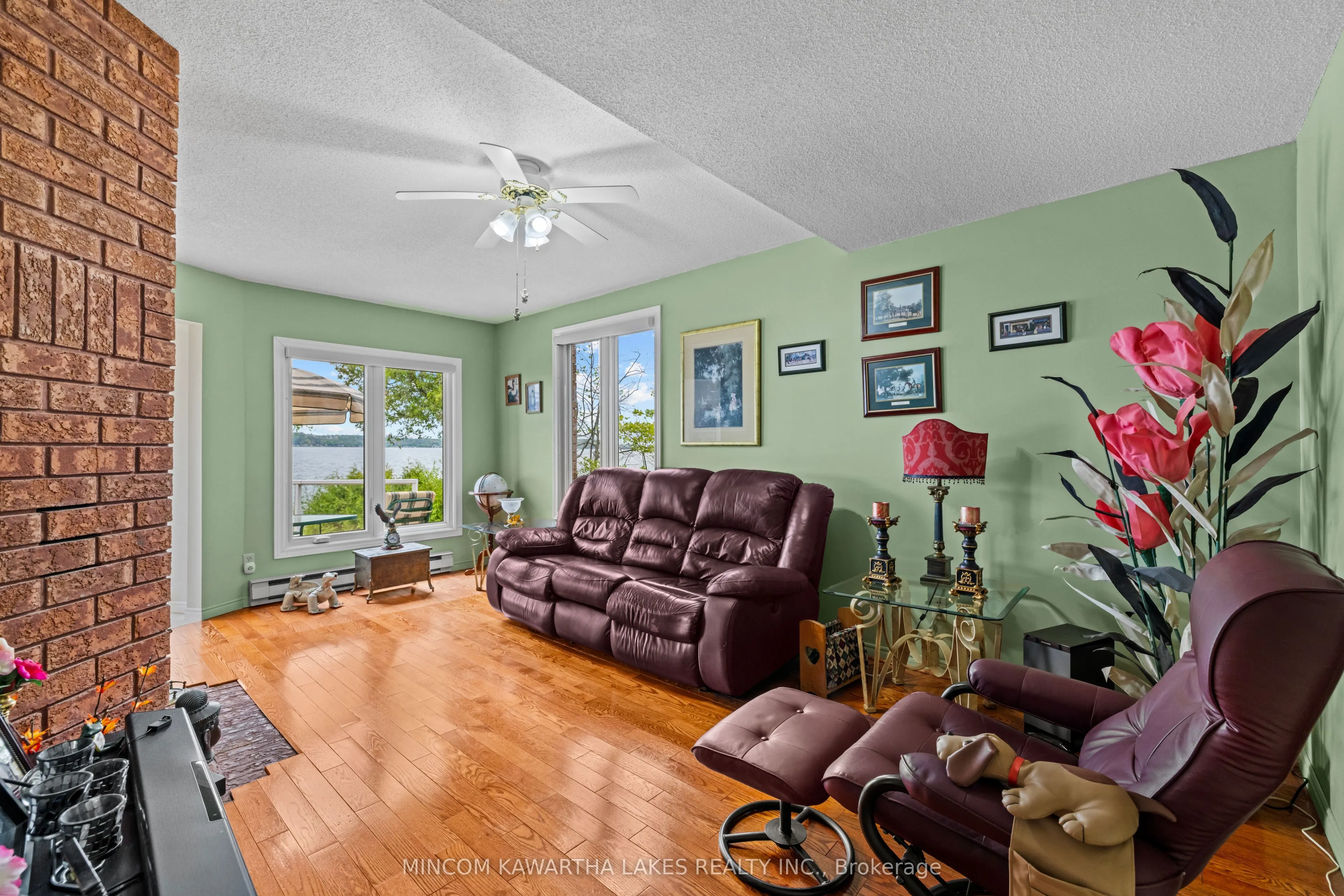 631 North Shore Drive E