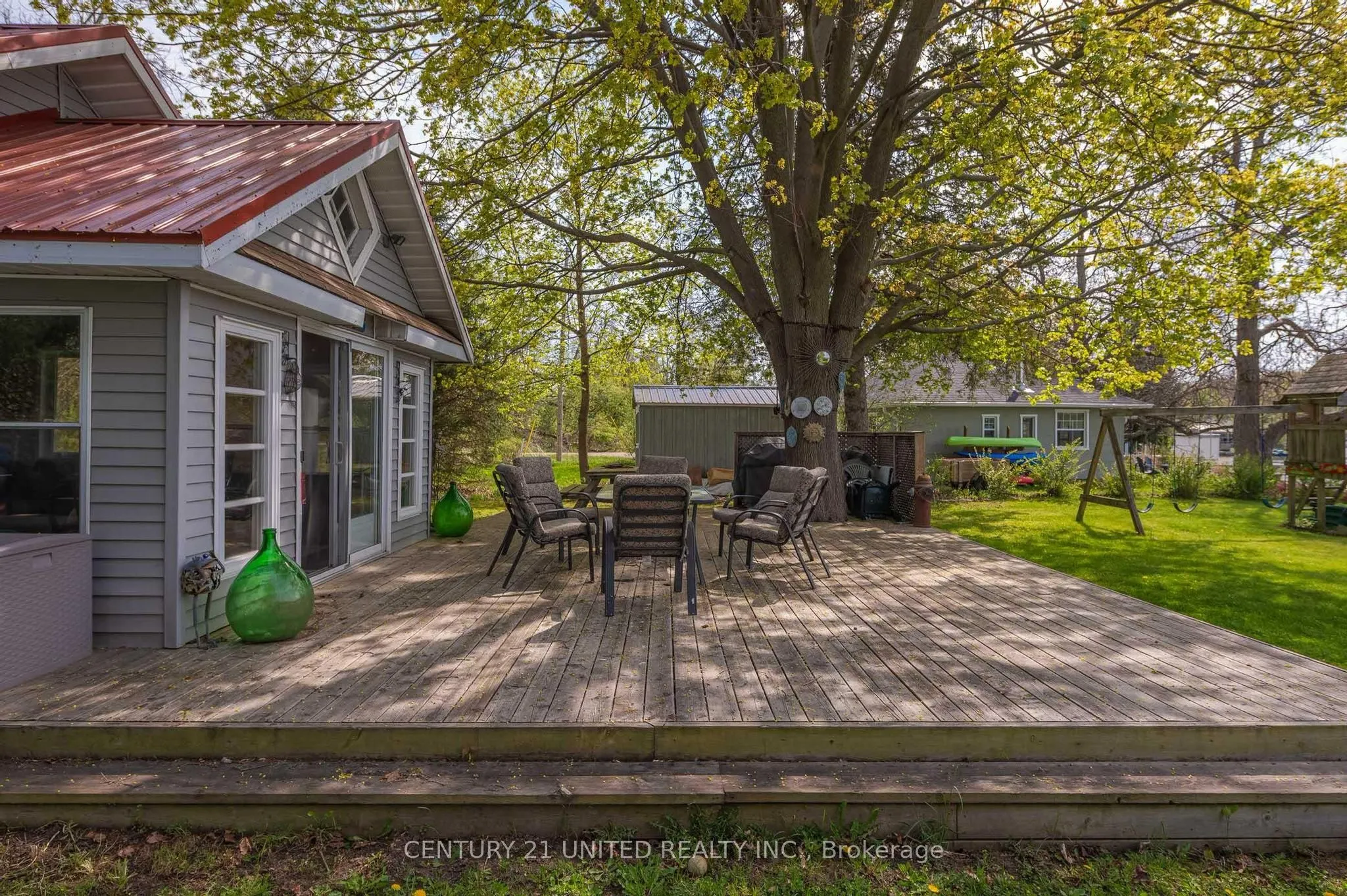 1035 Jarvis Lane