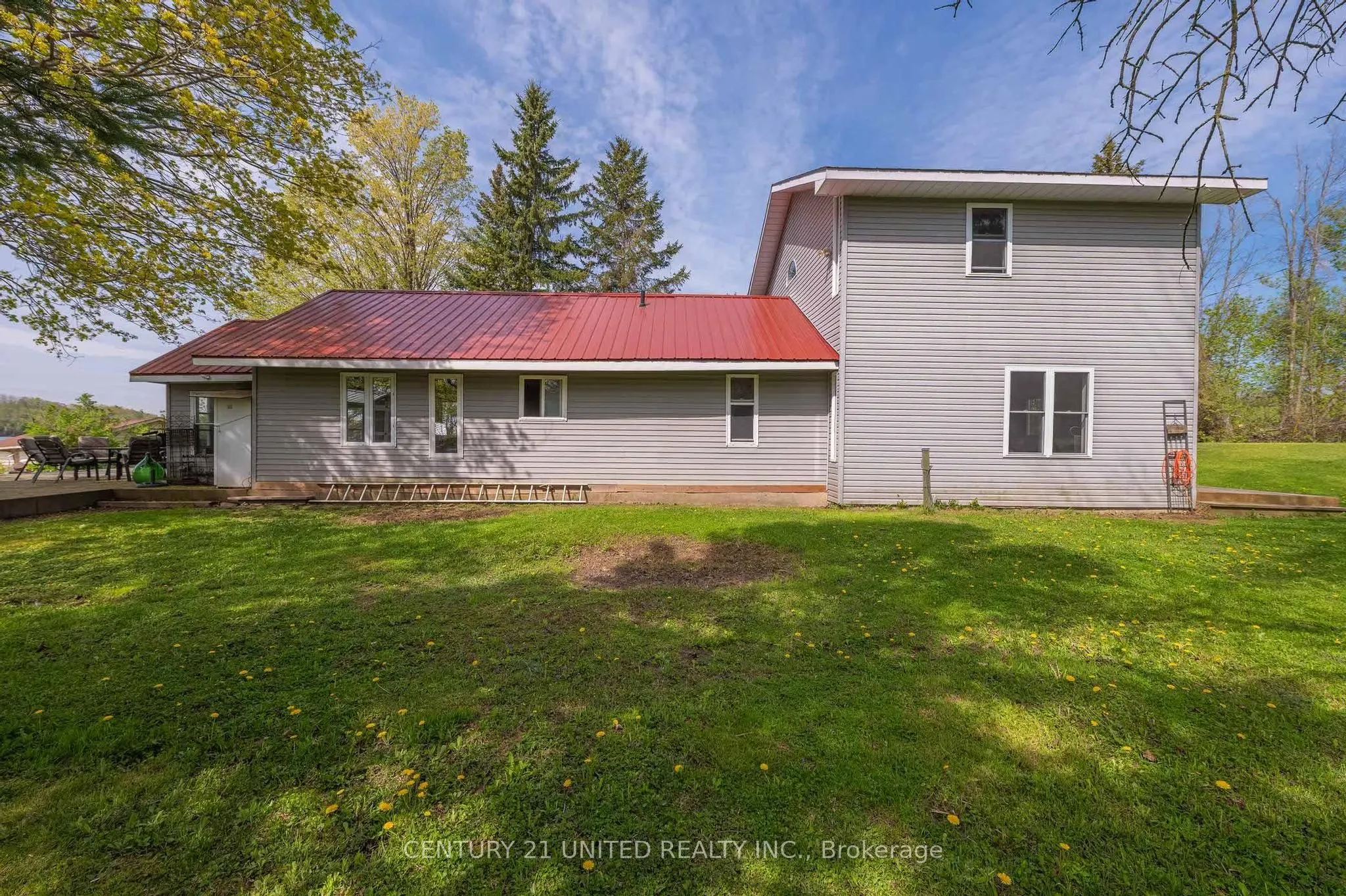 1035 Jarvis Lane