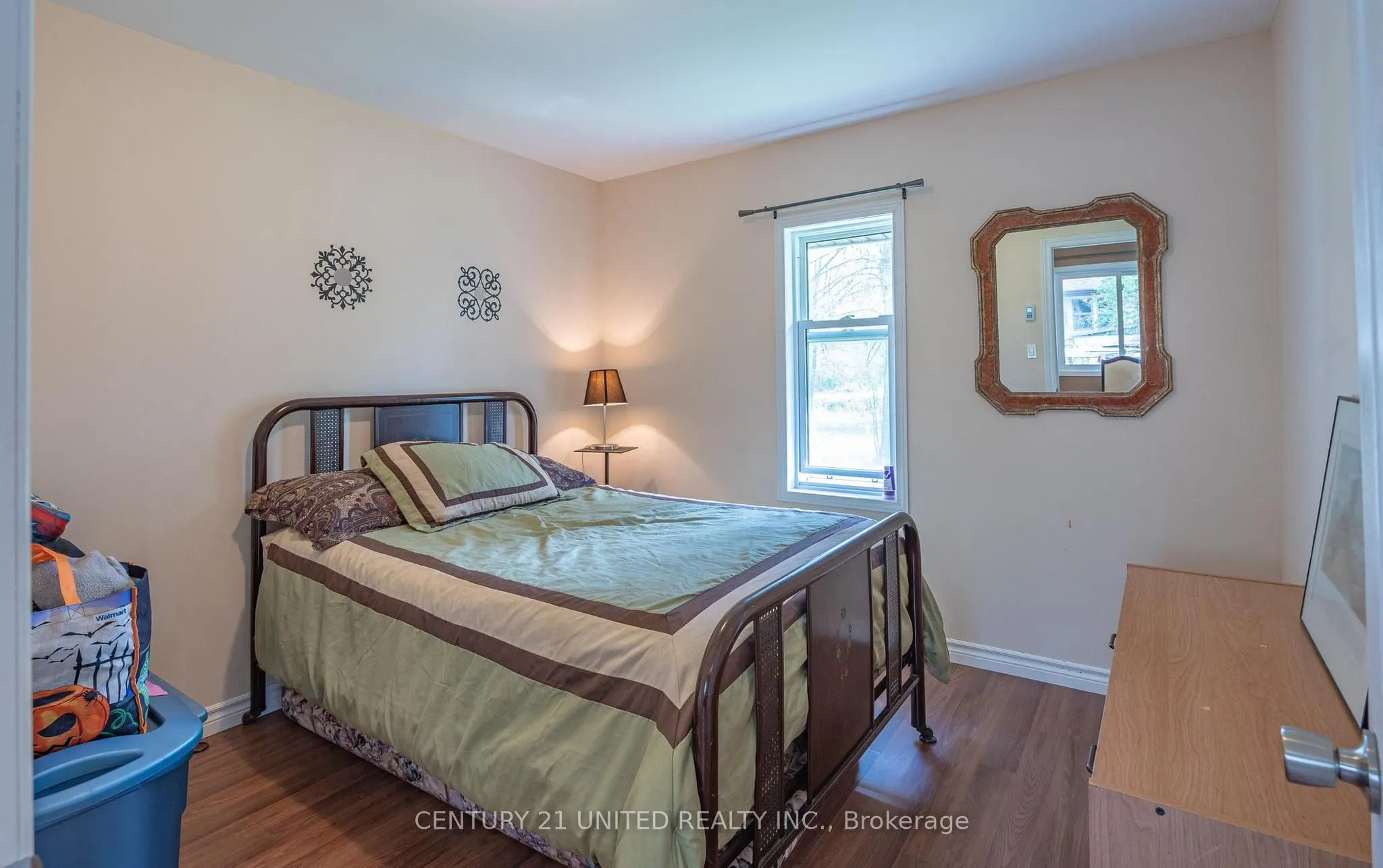 1035 Jarvis Lane