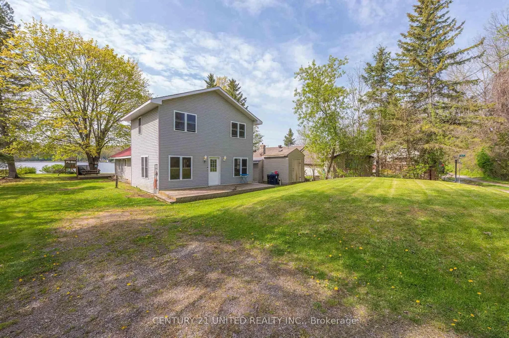 1035 Jarvis Lane