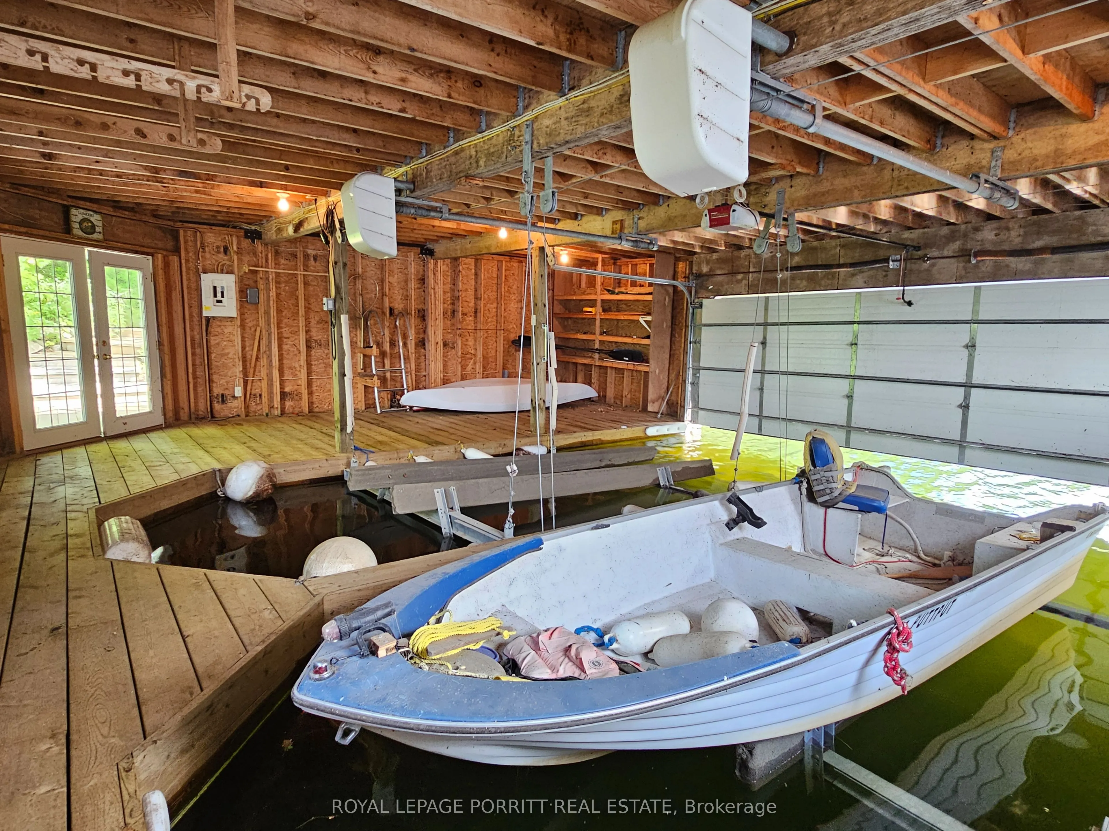 1015 Bayview Point Road