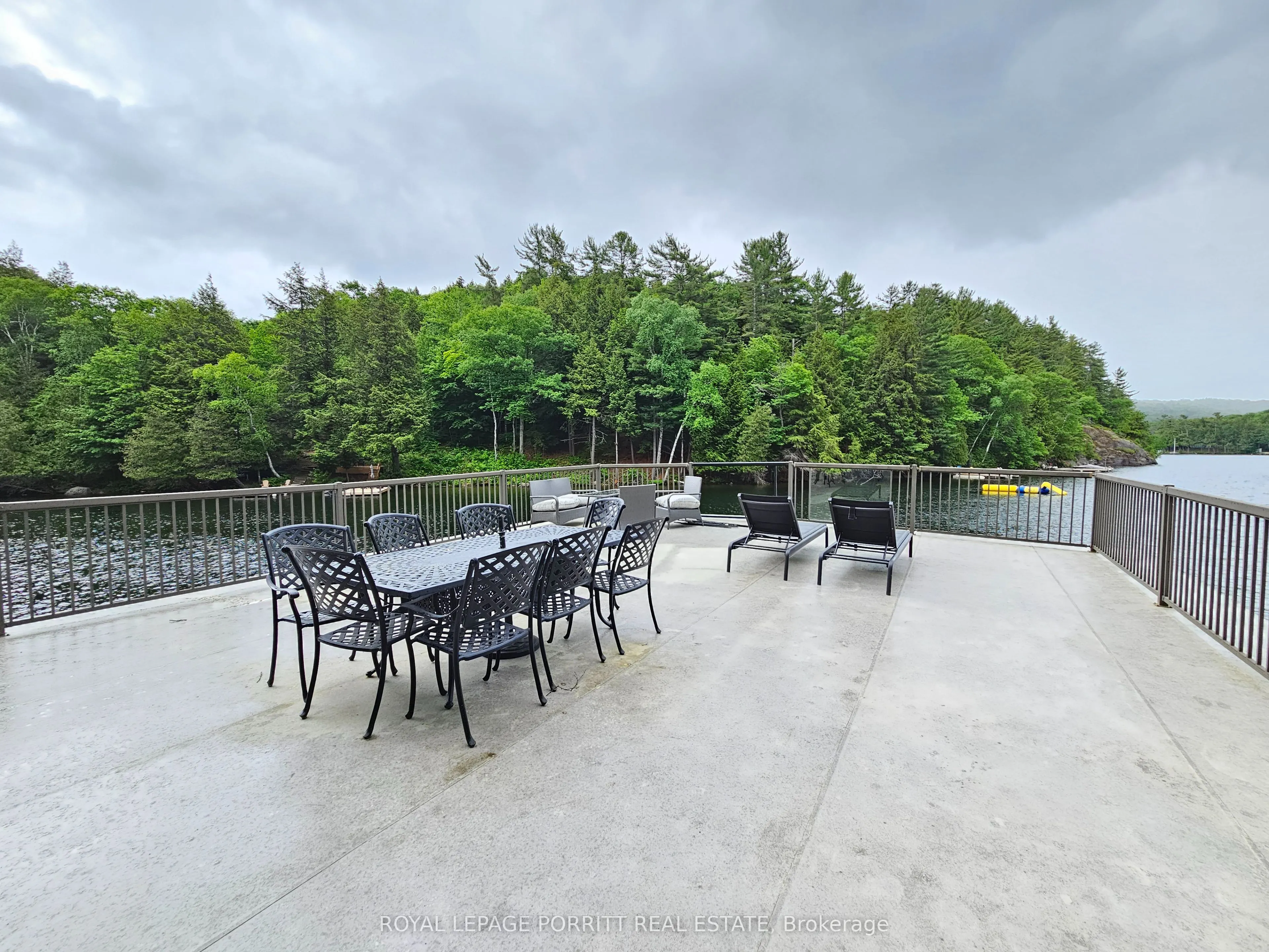 1015 Bayview Point Road