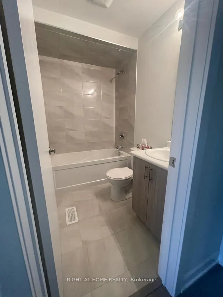 48 Markle Crescent, #46
