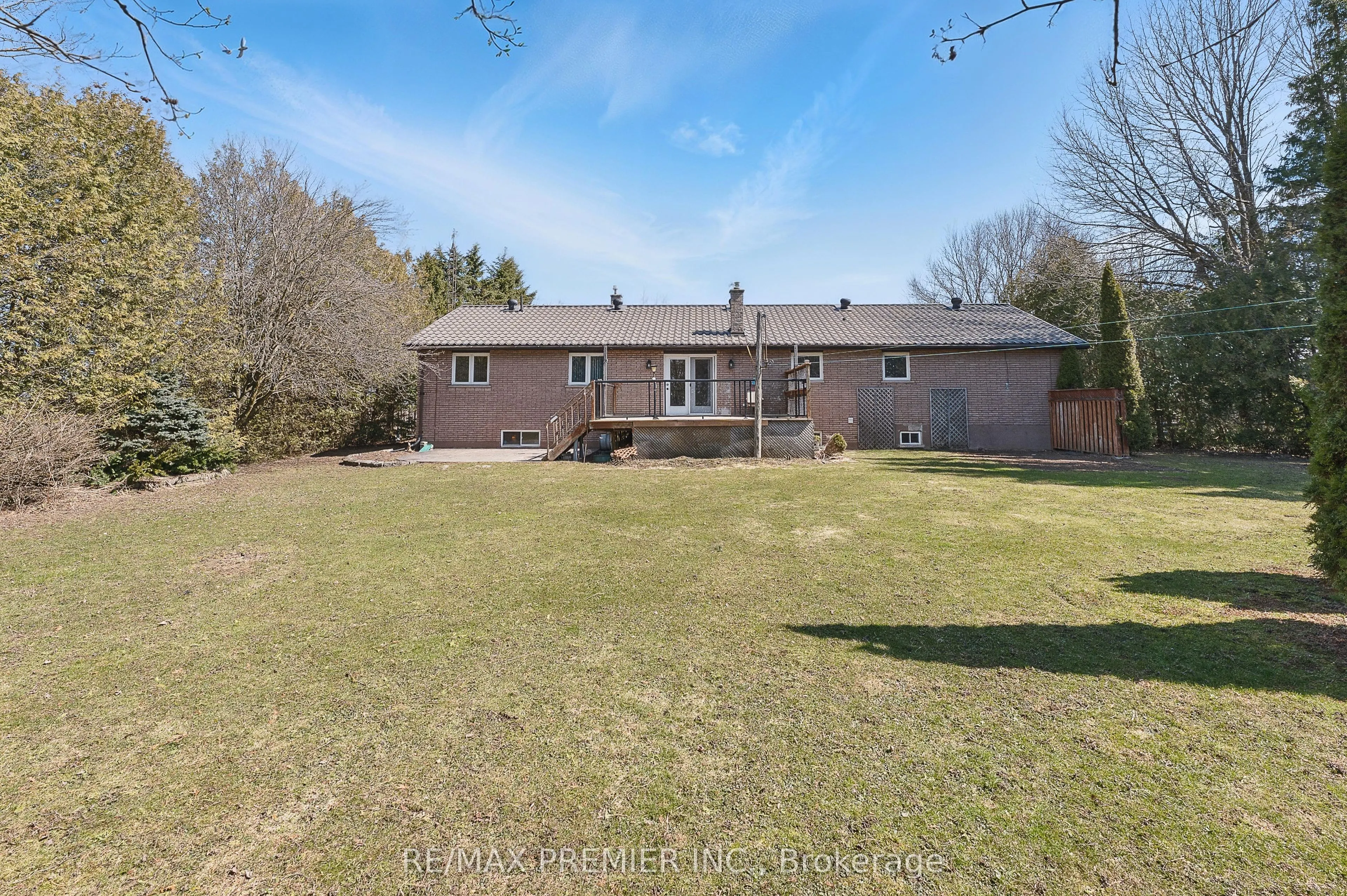 733036 Southgate 73 Side Road