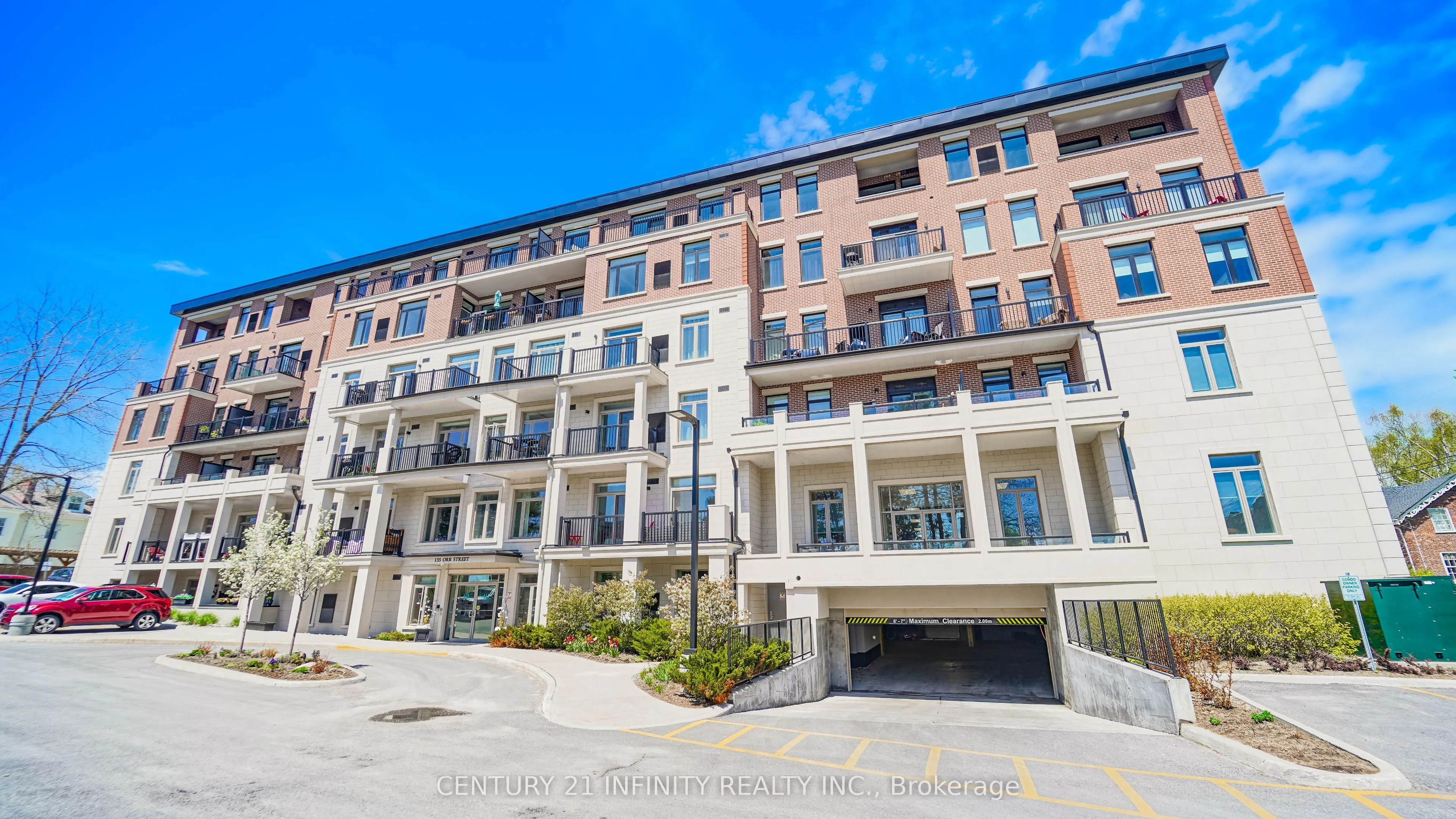 135 Orr Street, #101