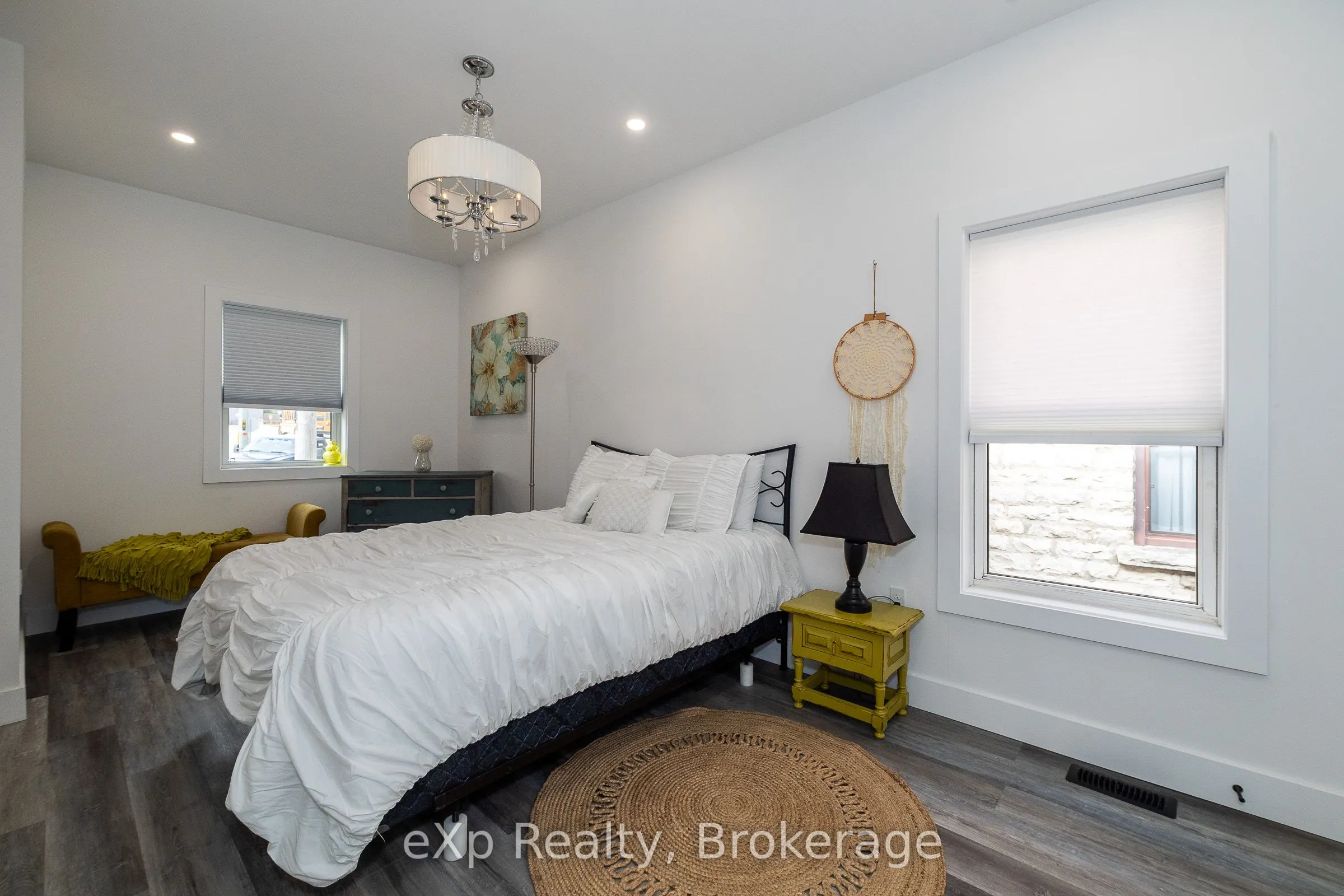 360 Frank Street