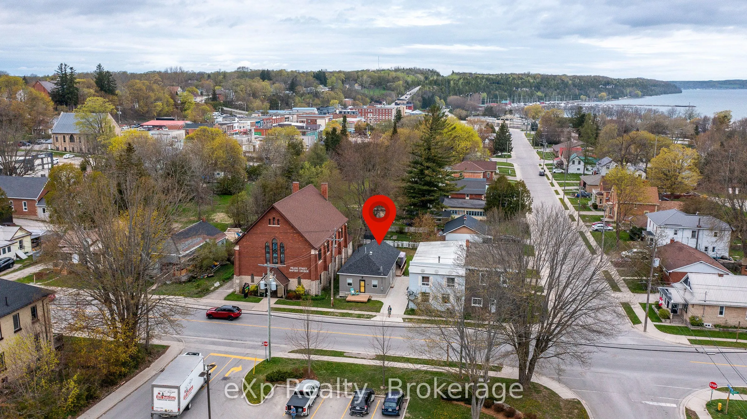 360 Frank Street