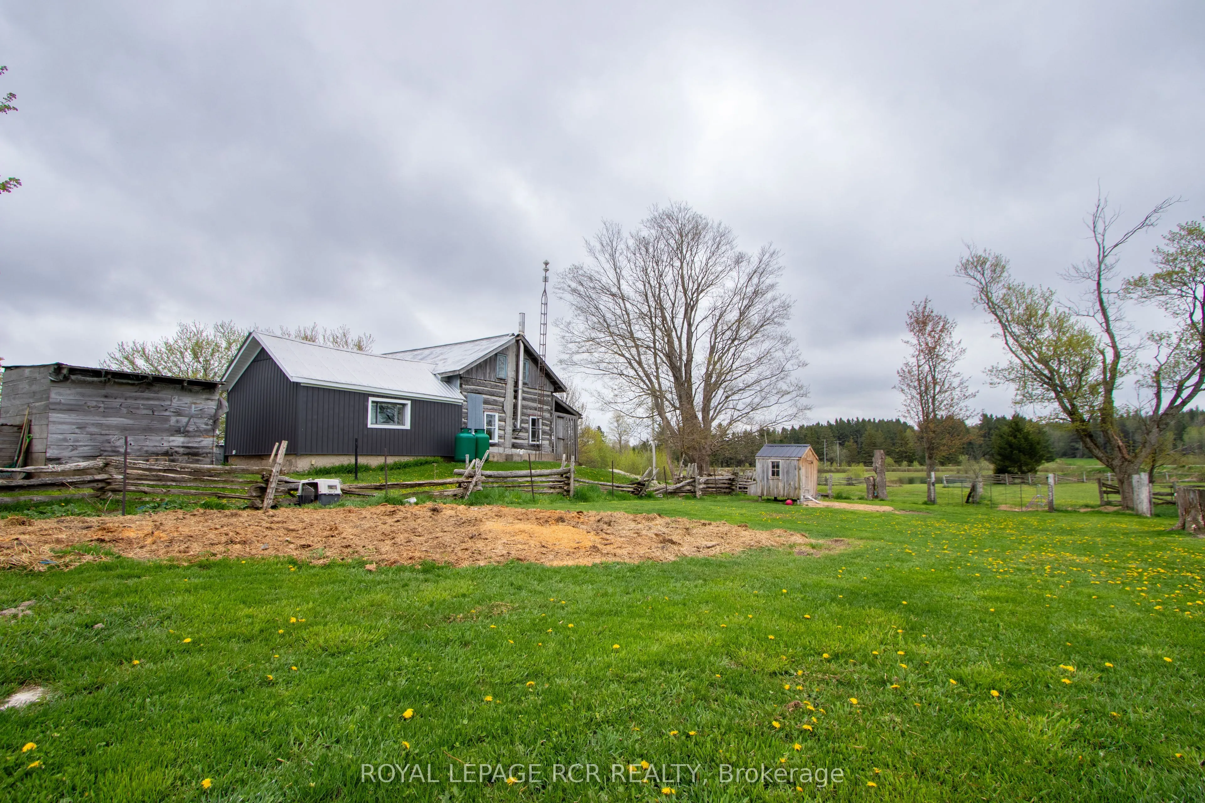 125795 Southgate Rd 12 Road