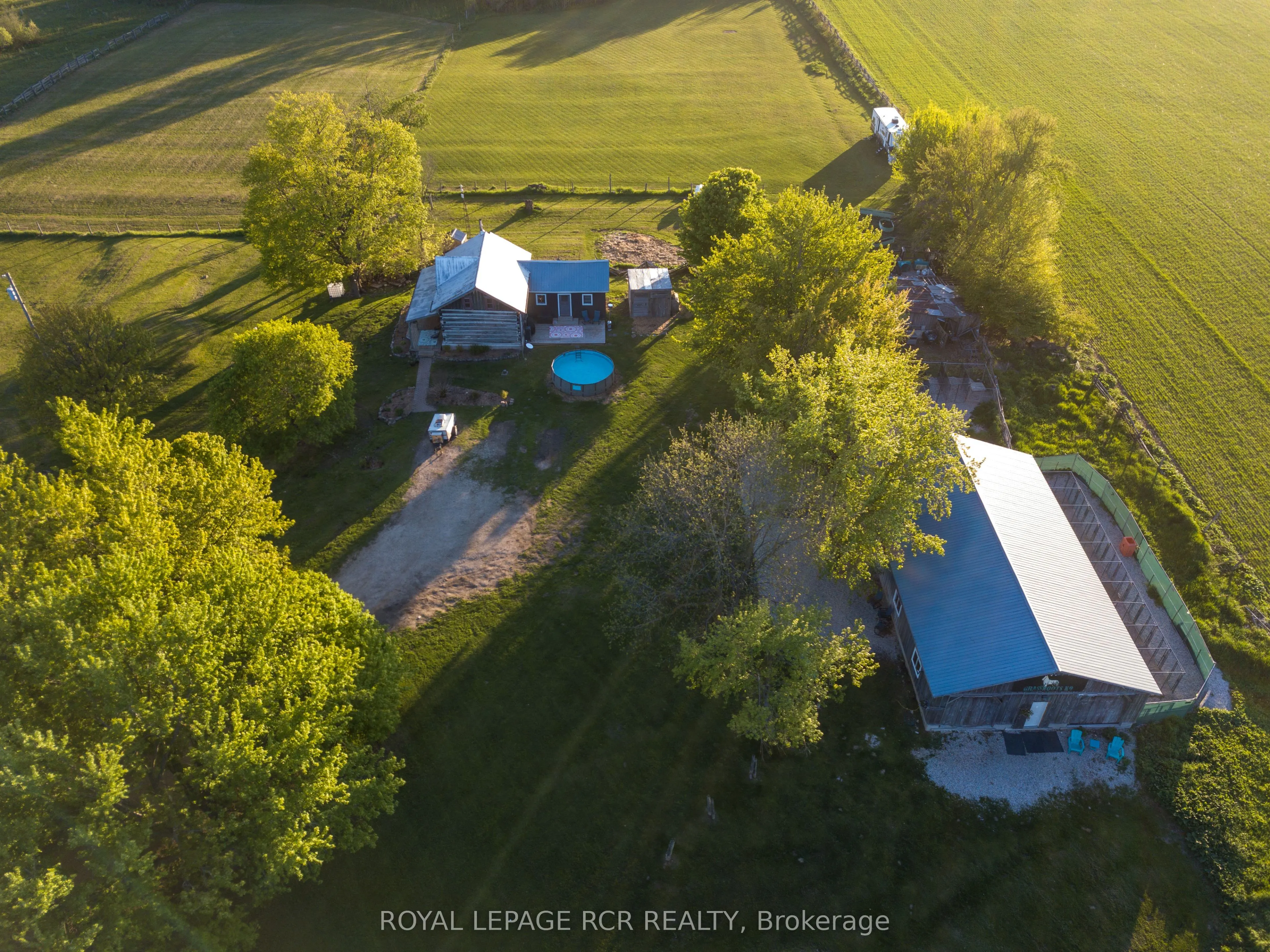 125795 Southgate Rd 12 Road