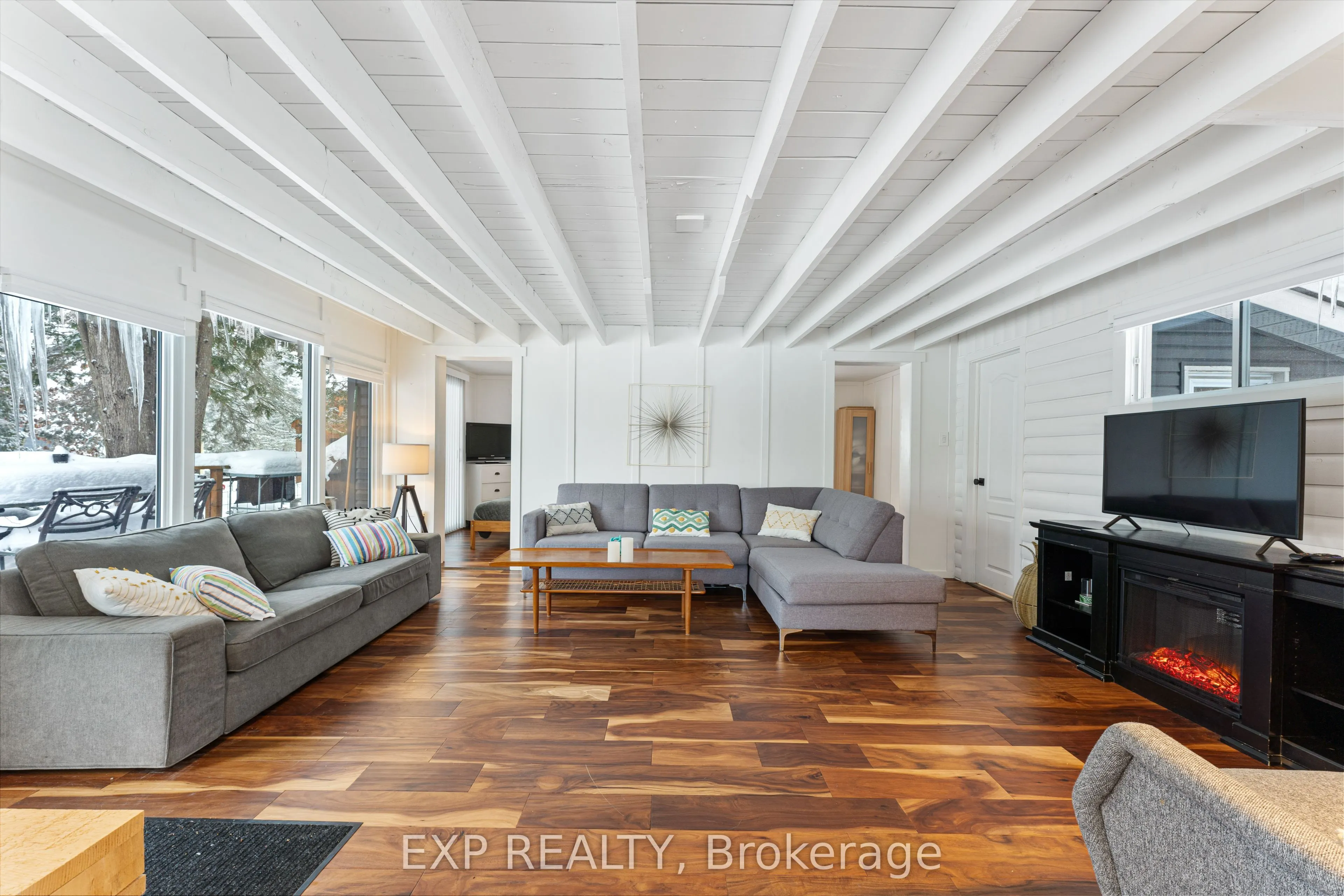 1044 Shanahan Trail