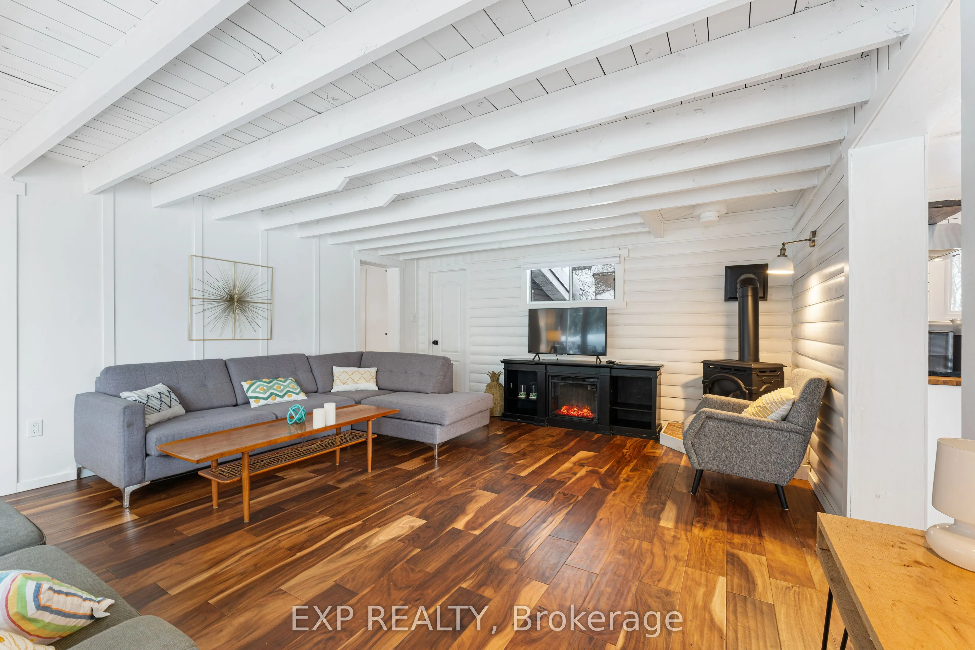 1044 Shanahan Trail