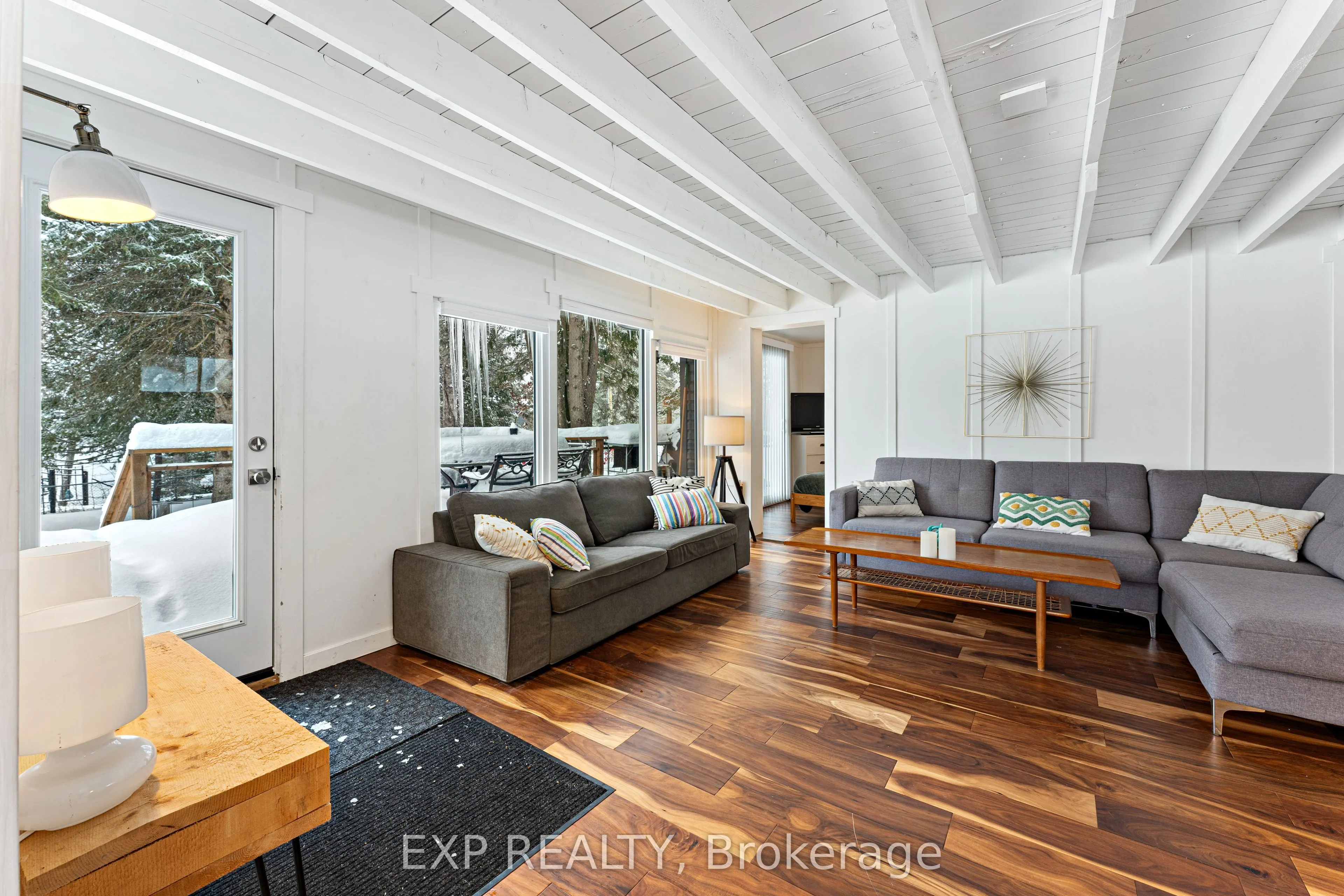 1044 Shanahan Trail