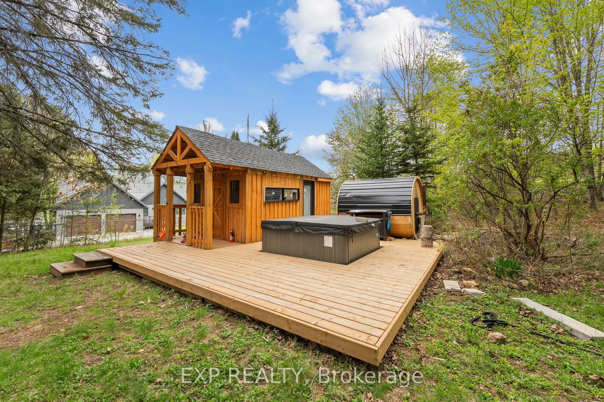 1044 Shanahan Trail