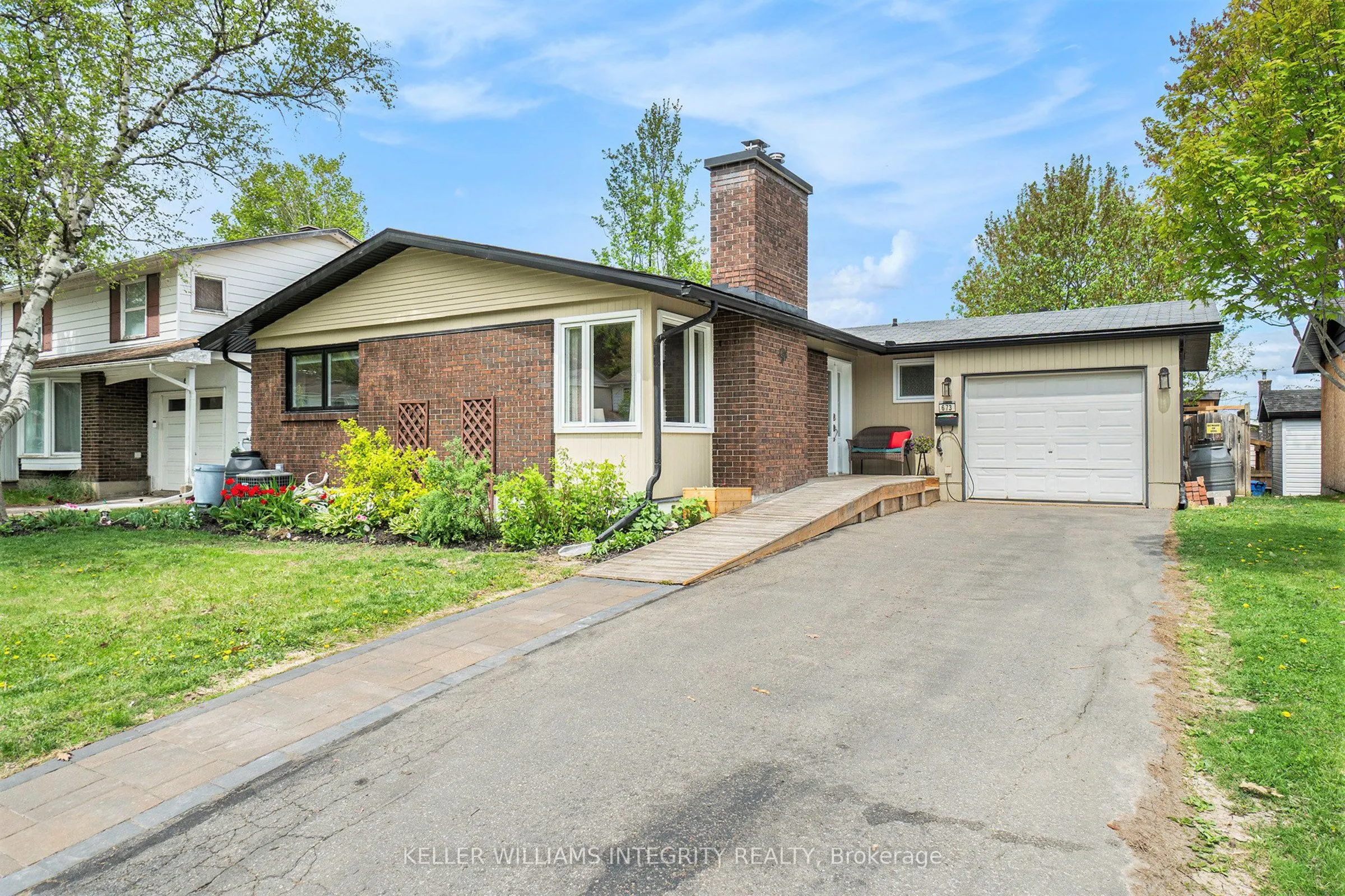 673 La Verendrye Drive