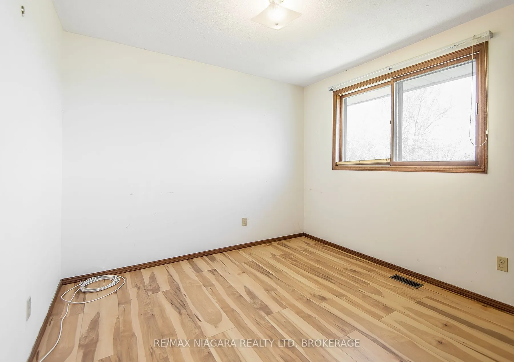 105 Hillview Road