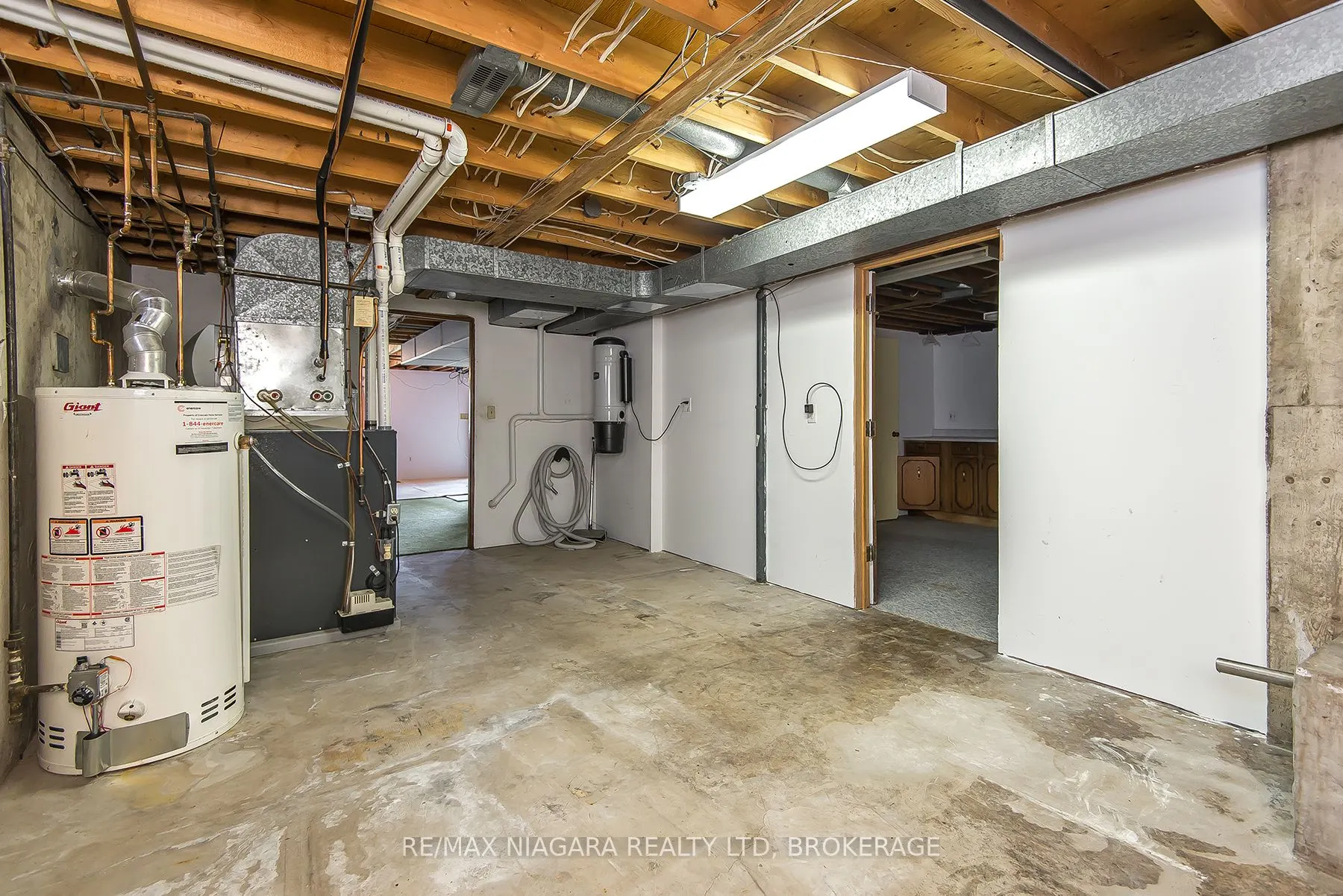 105 Hillview Road