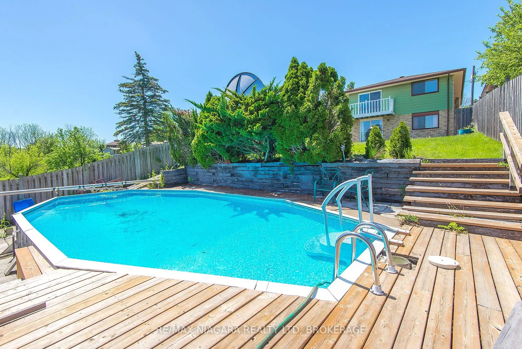 105 Hillview Road