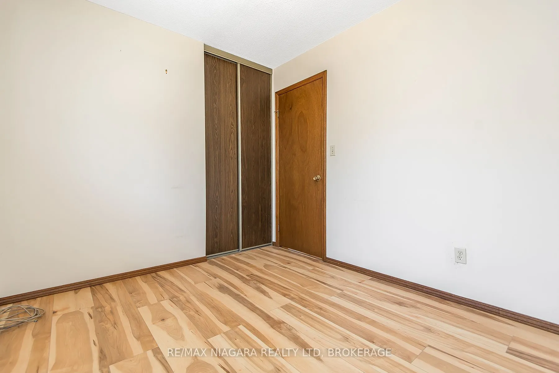 105 Hillview Road