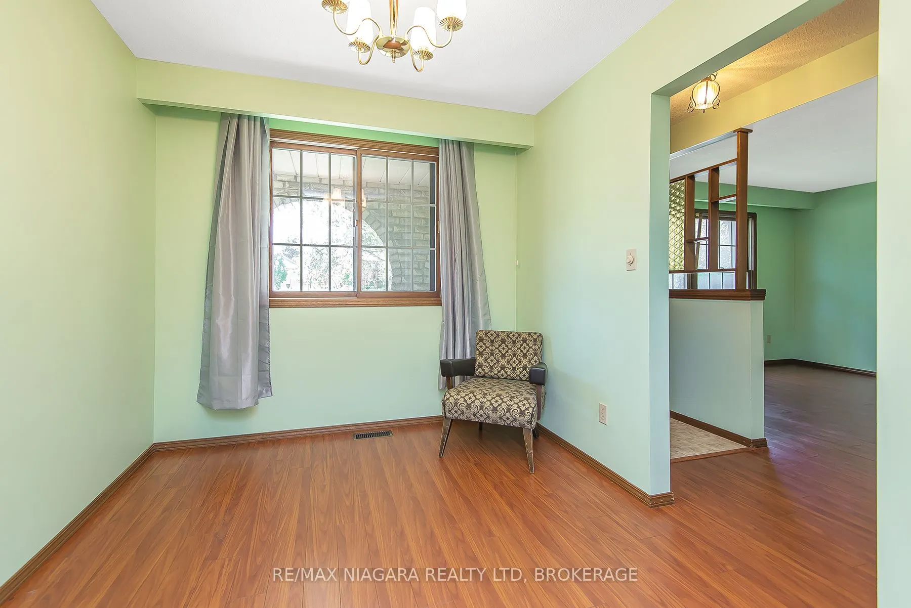 105 Hillview Road