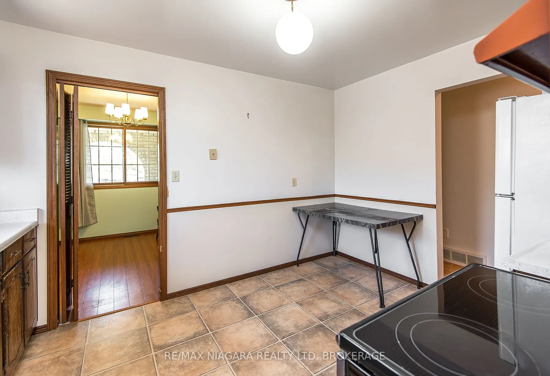 105 Hillview Road