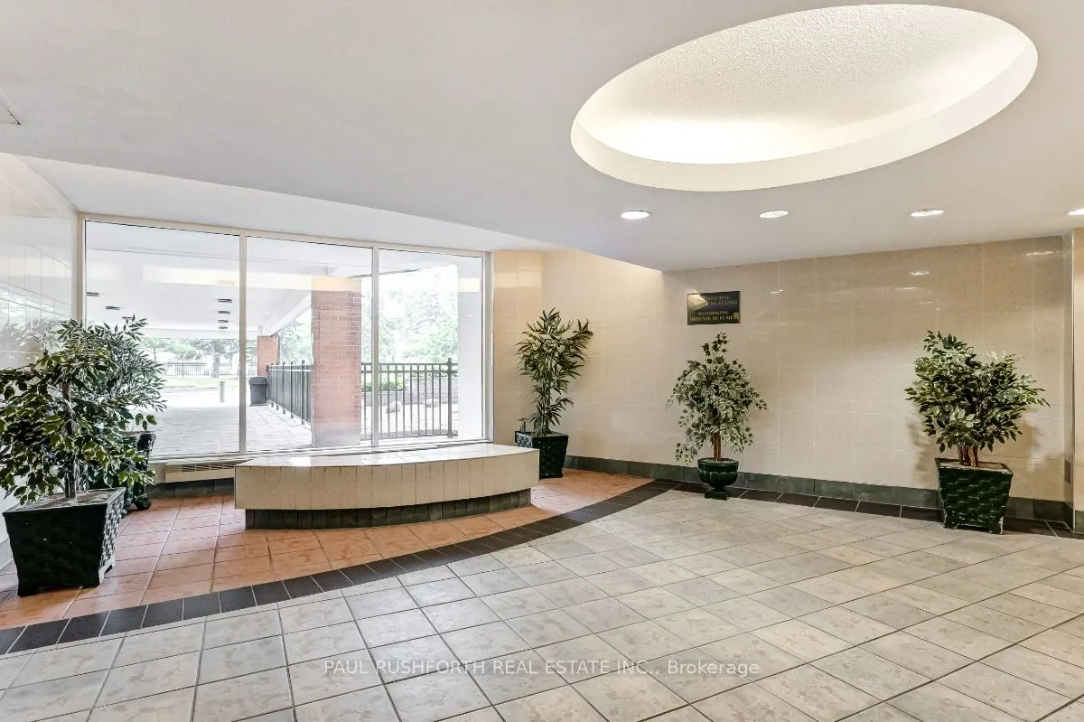 2000 Jasmine Crescent, #1504