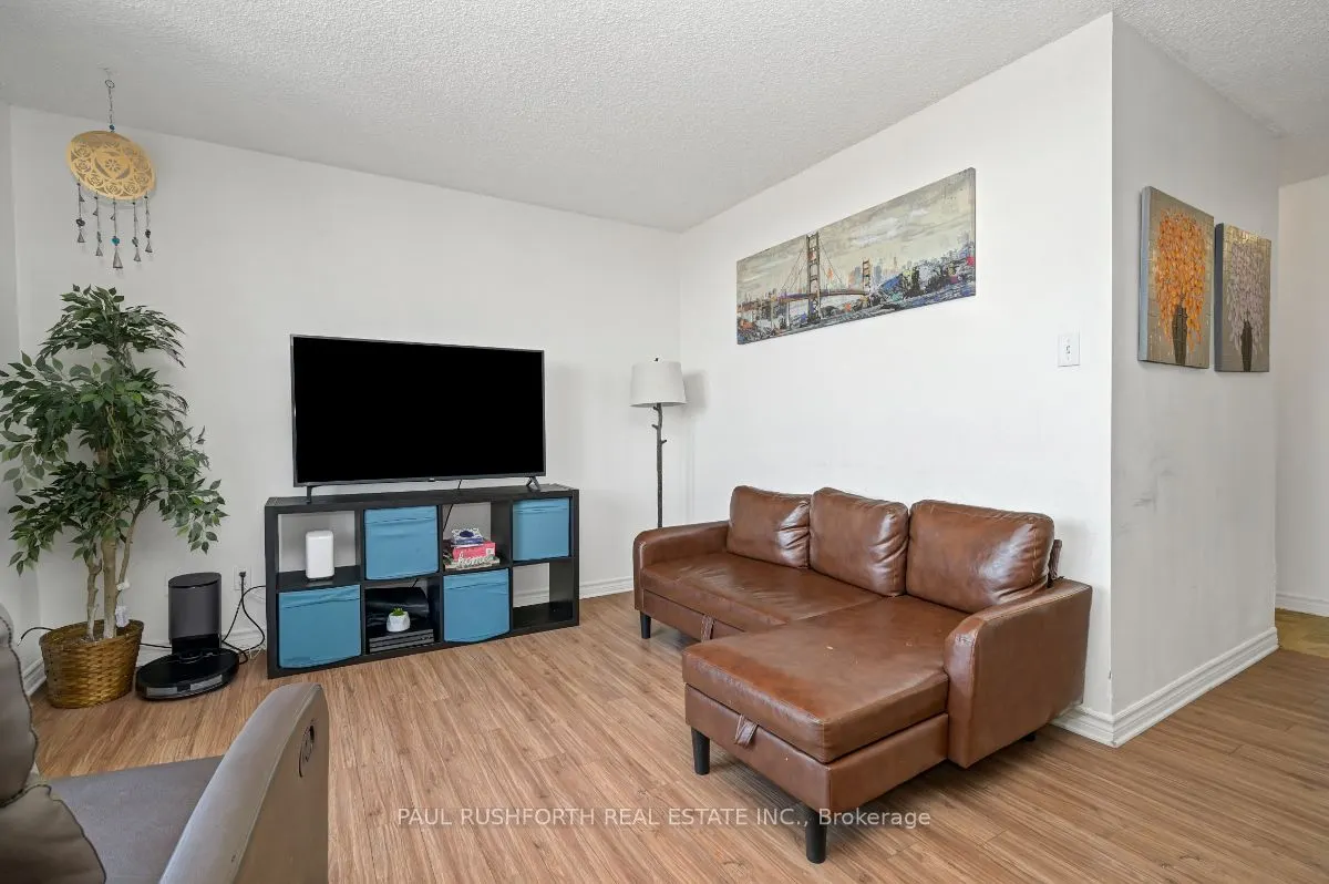 2000 Jasmine Crescent, #1504