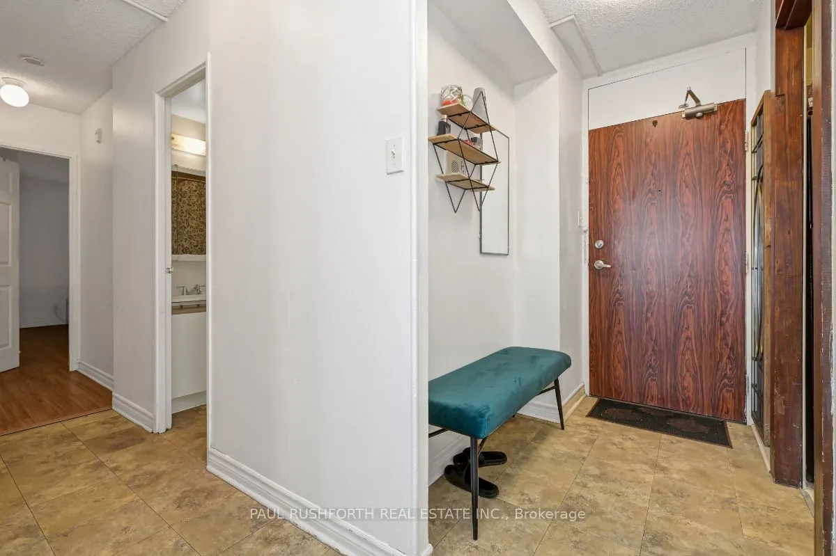 2000 Jasmine Crescent, #1504