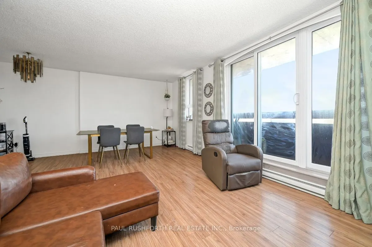 2000 Jasmine Crescent, #1504