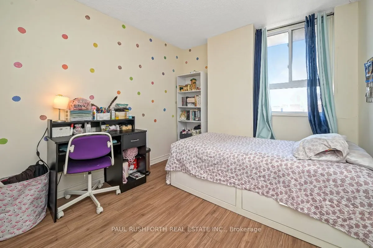 2000 Jasmine Crescent, #1504