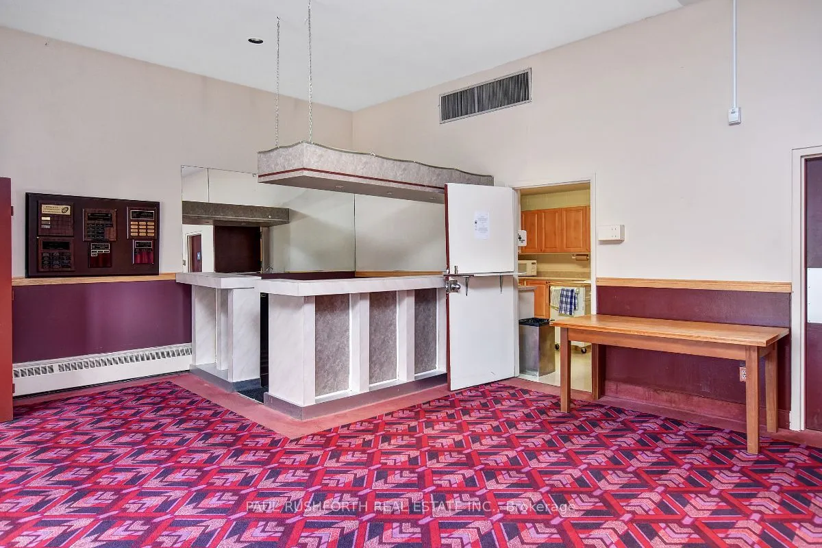 2000 Jasmine Crescent, #1504
