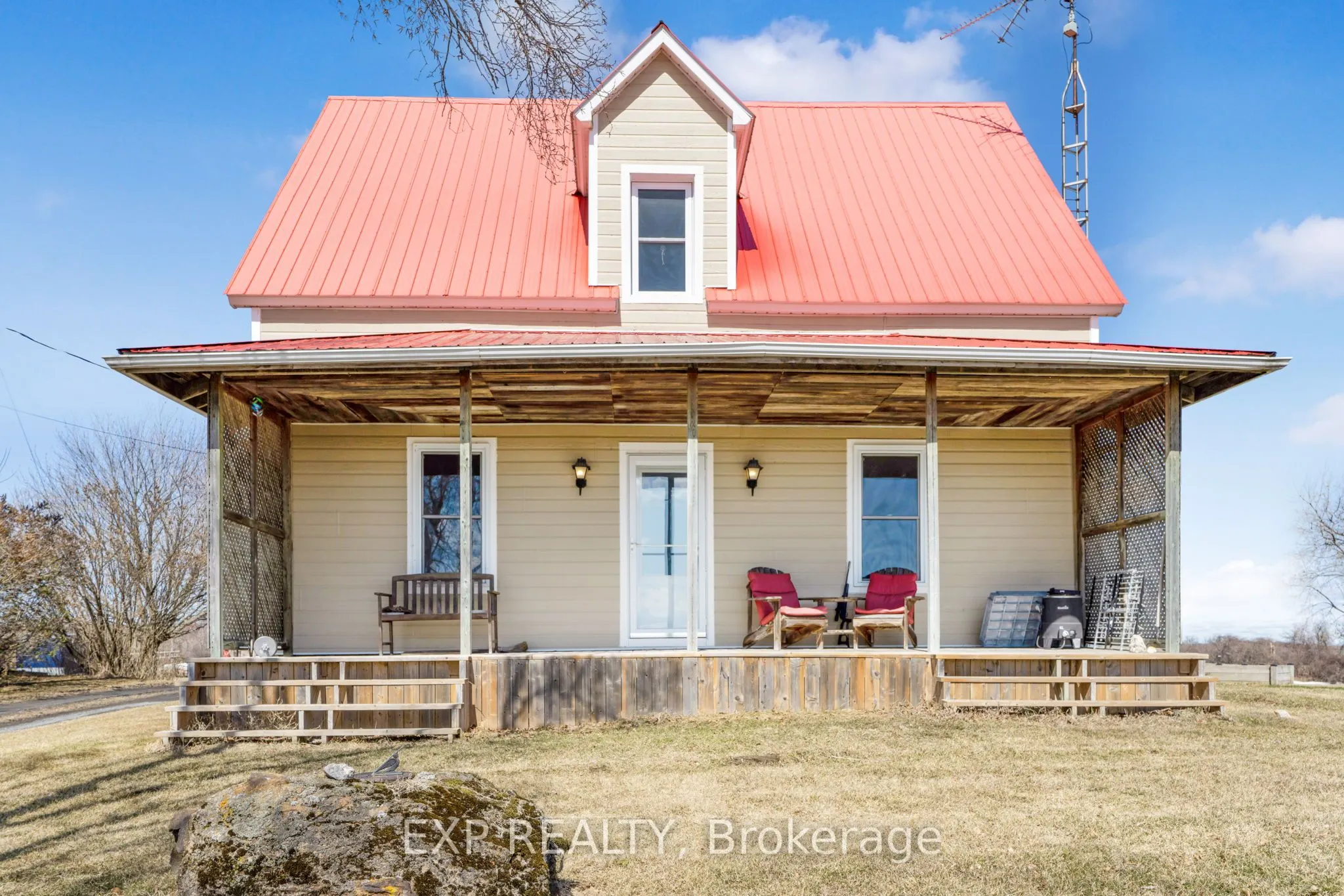 20405 Laggan-Glenelg Road