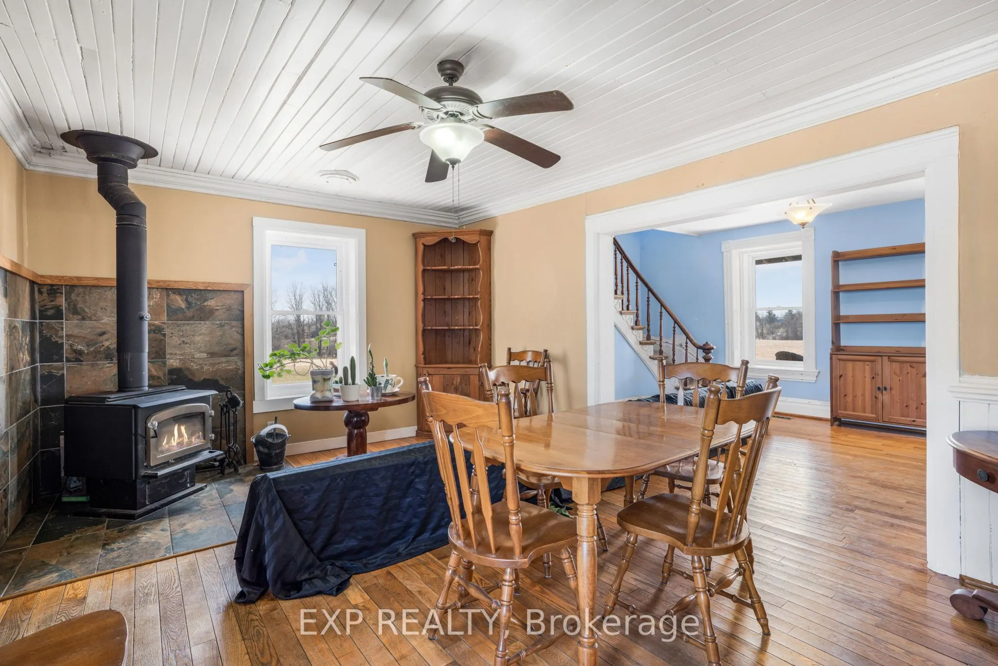 20405 Laggan-Glenelg Road