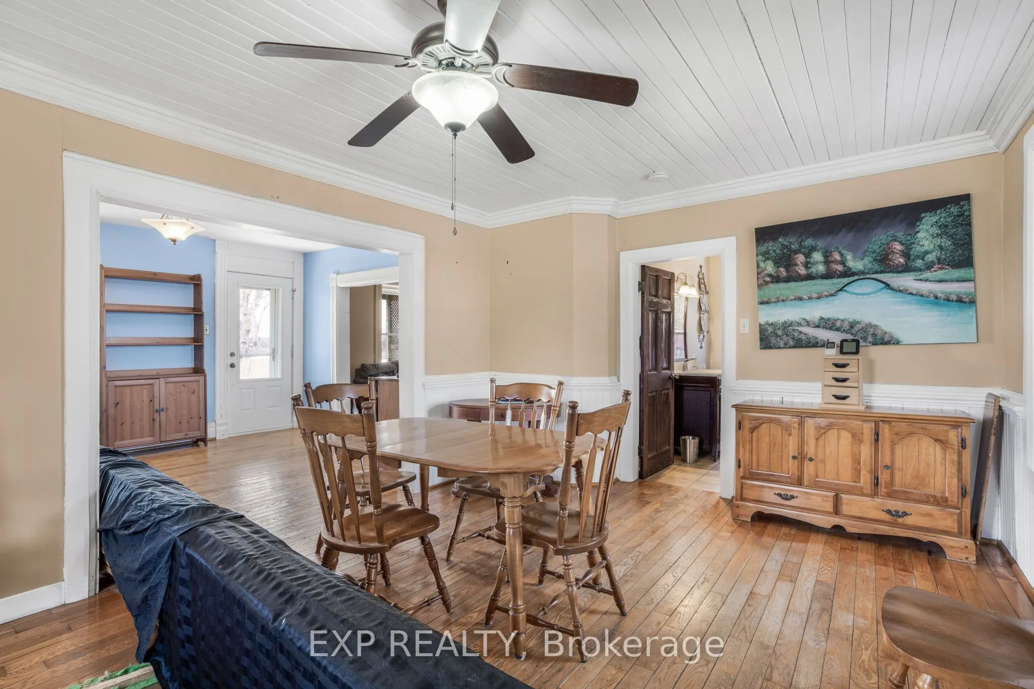 20405 Laggan-Glenelg Road