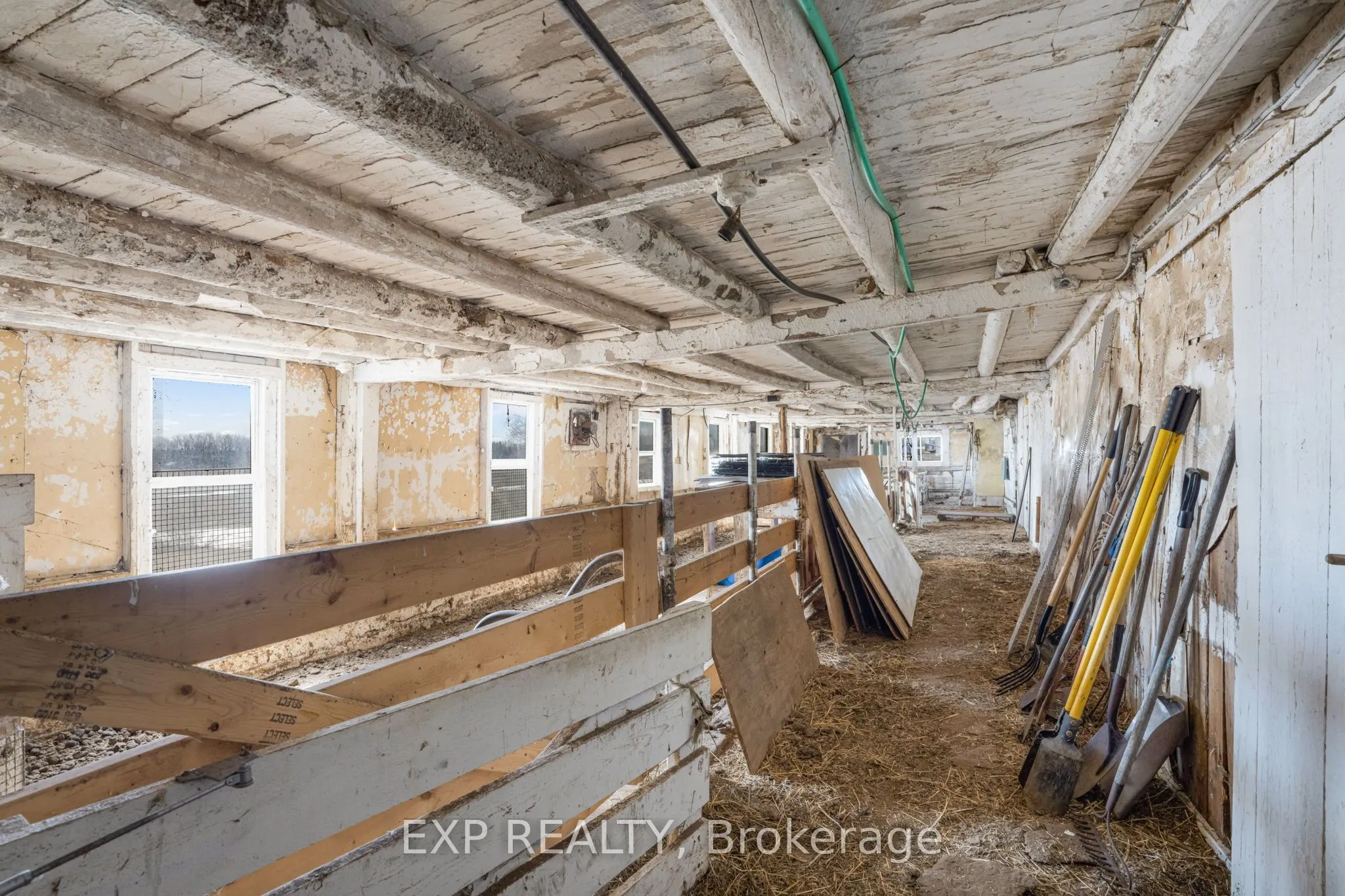 20405 Laggan-Glenelg Road