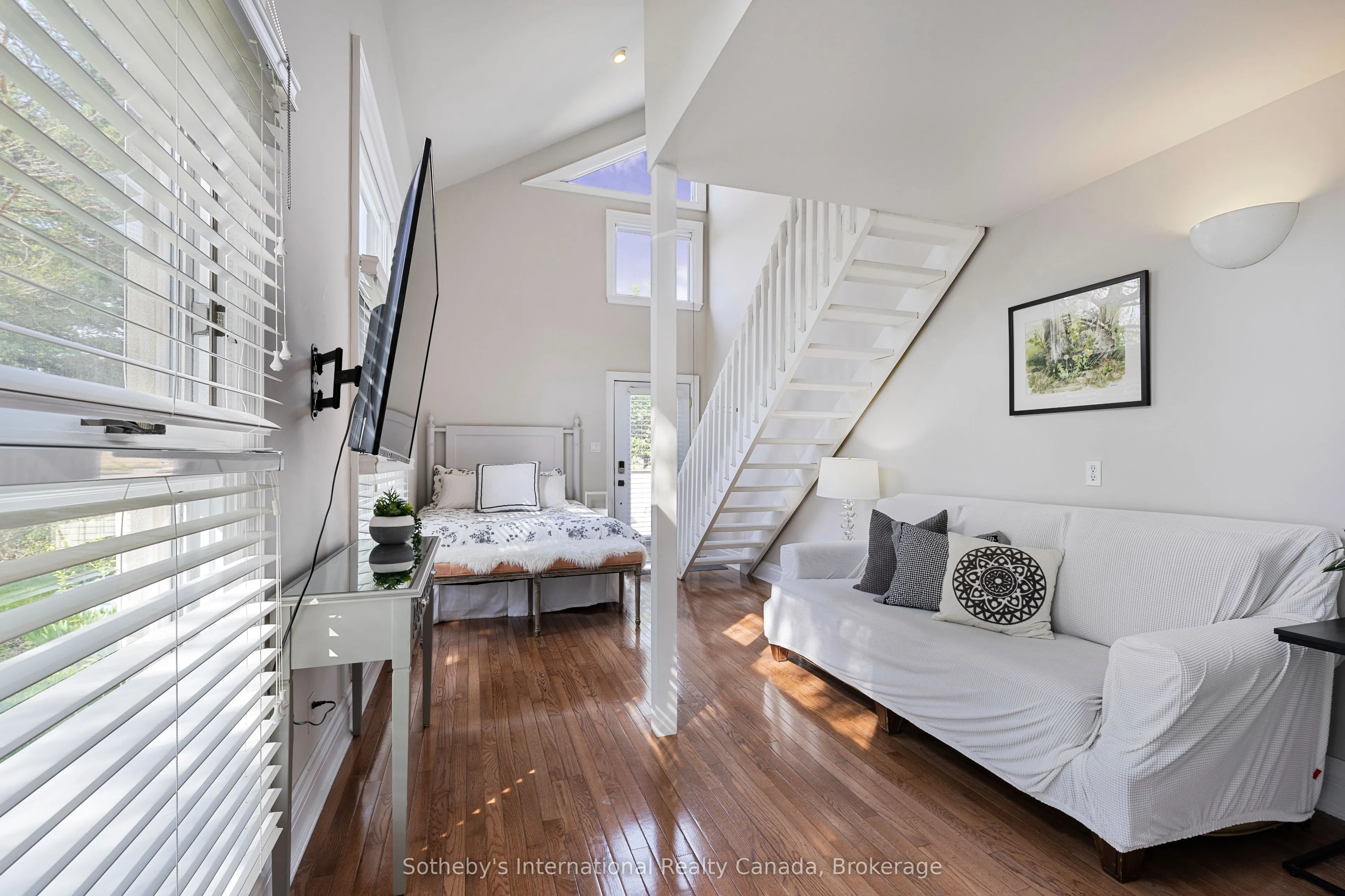 160 Grand Cypress Lane