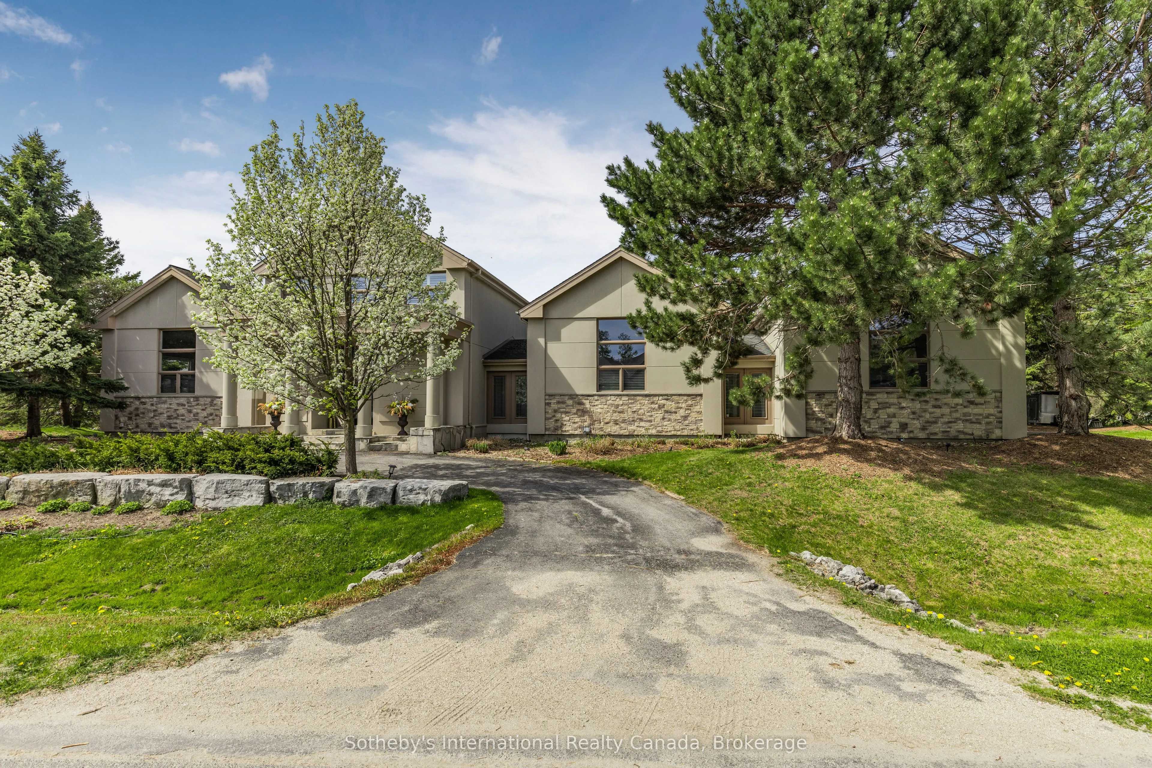 160 Grand Cypress Lane