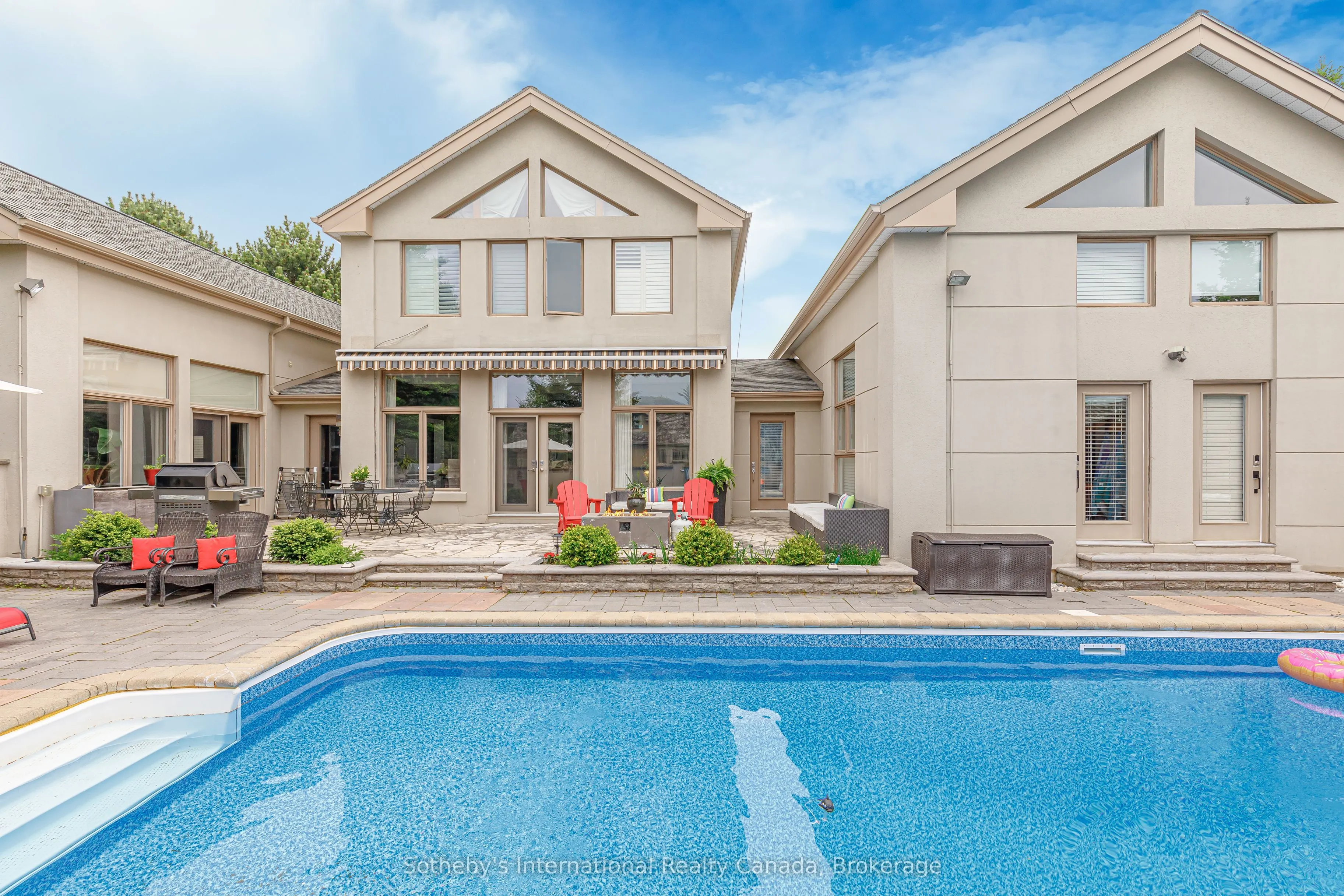 160 Grand Cypress Lane